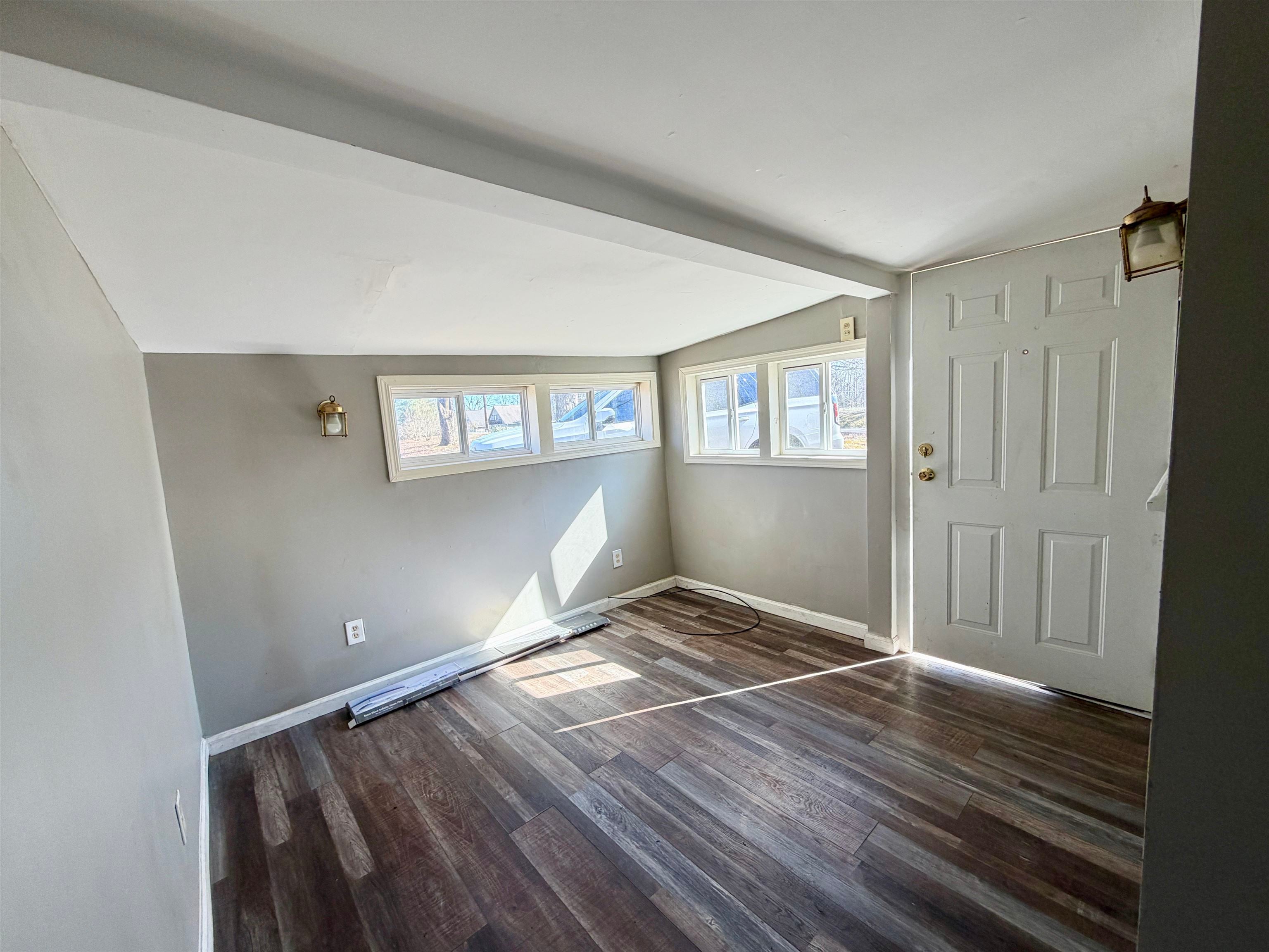 345 Shad Ln — photo