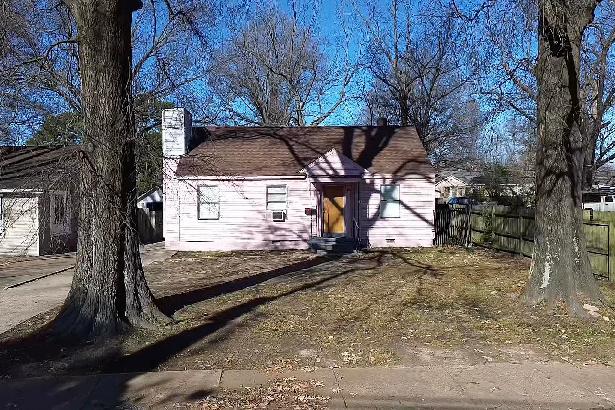 3084 Guernsey Ave — photo