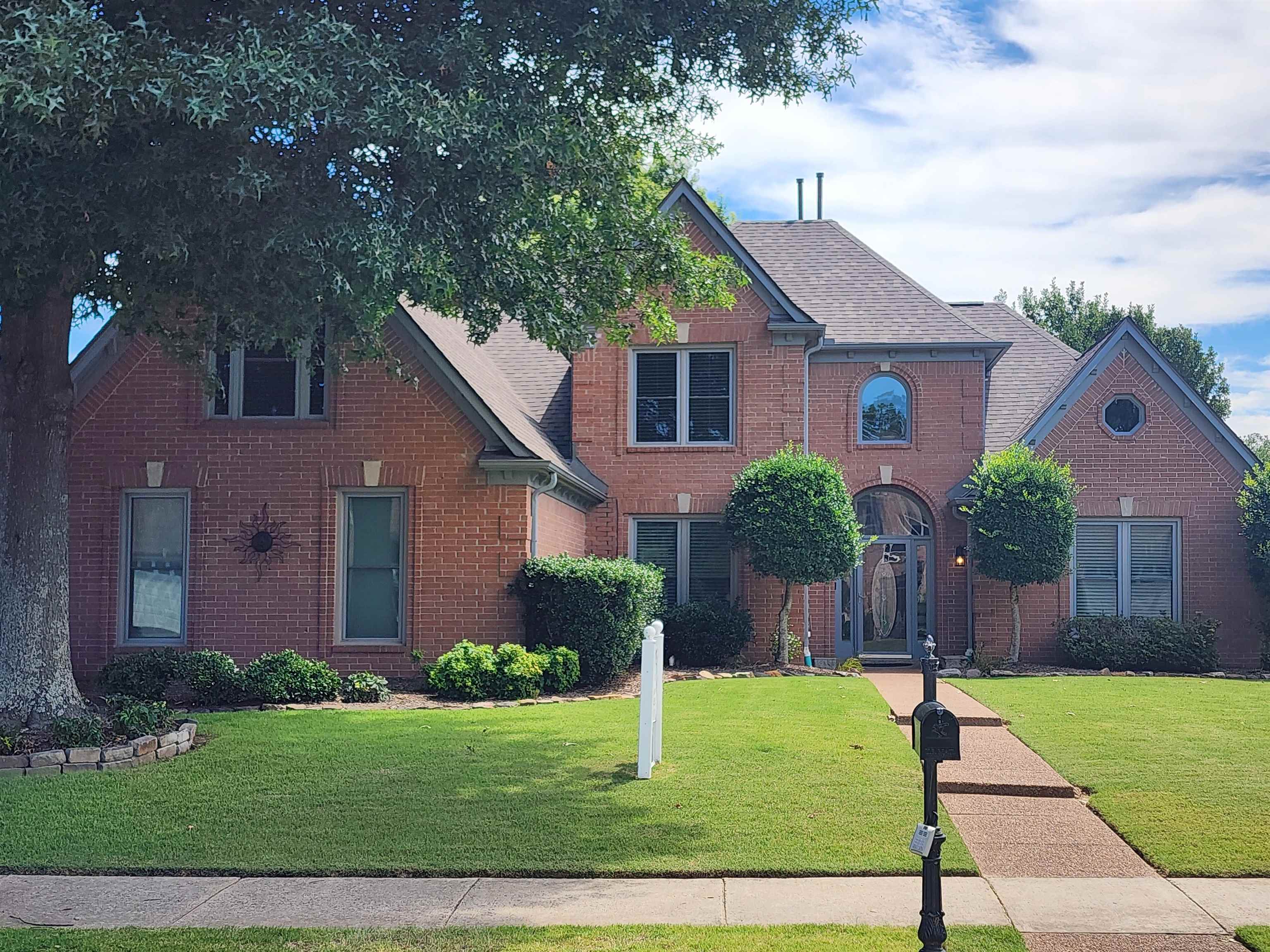 1376 Hunters Mill Trl — photo