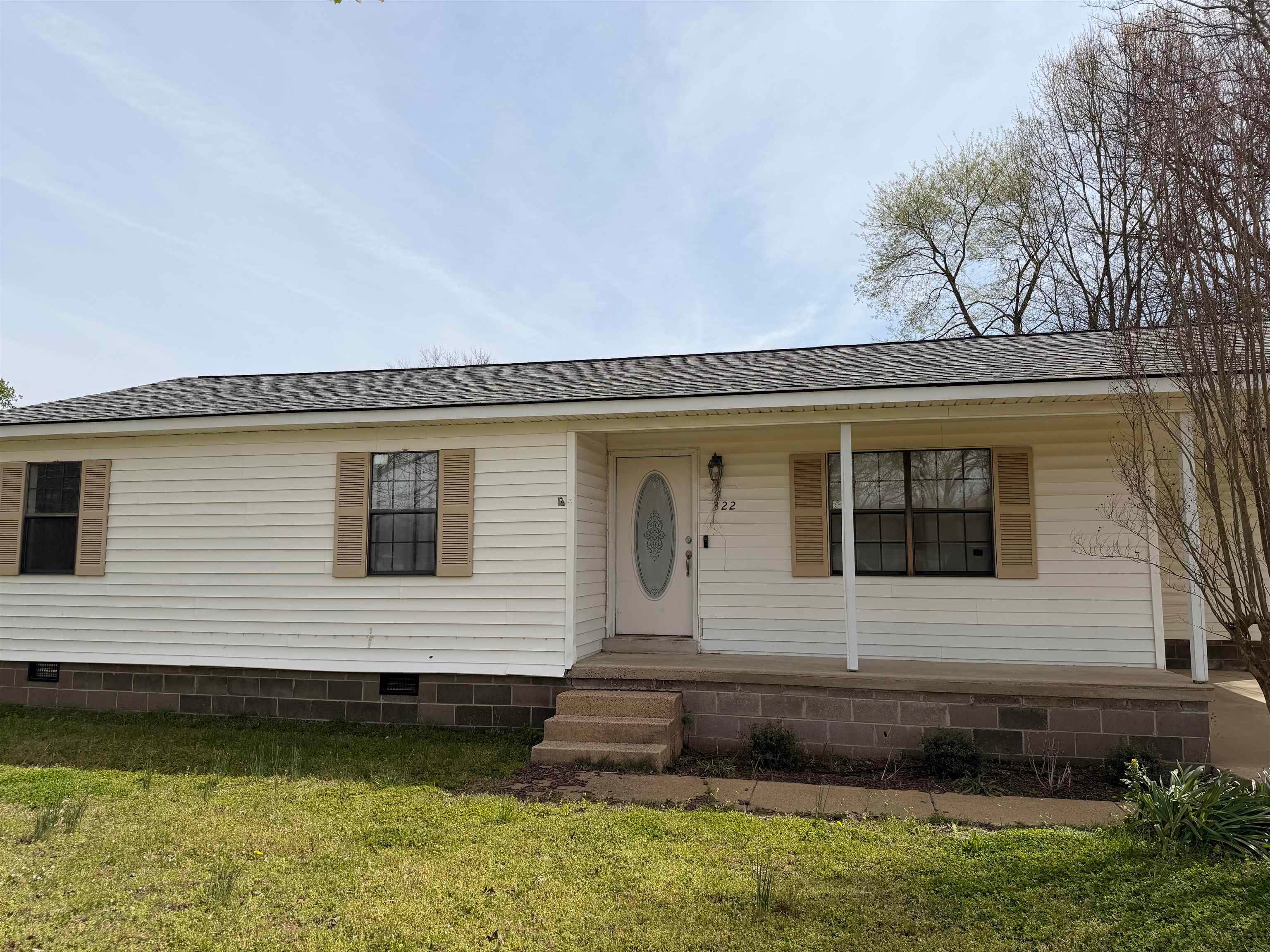 322 Robin Dr — photo