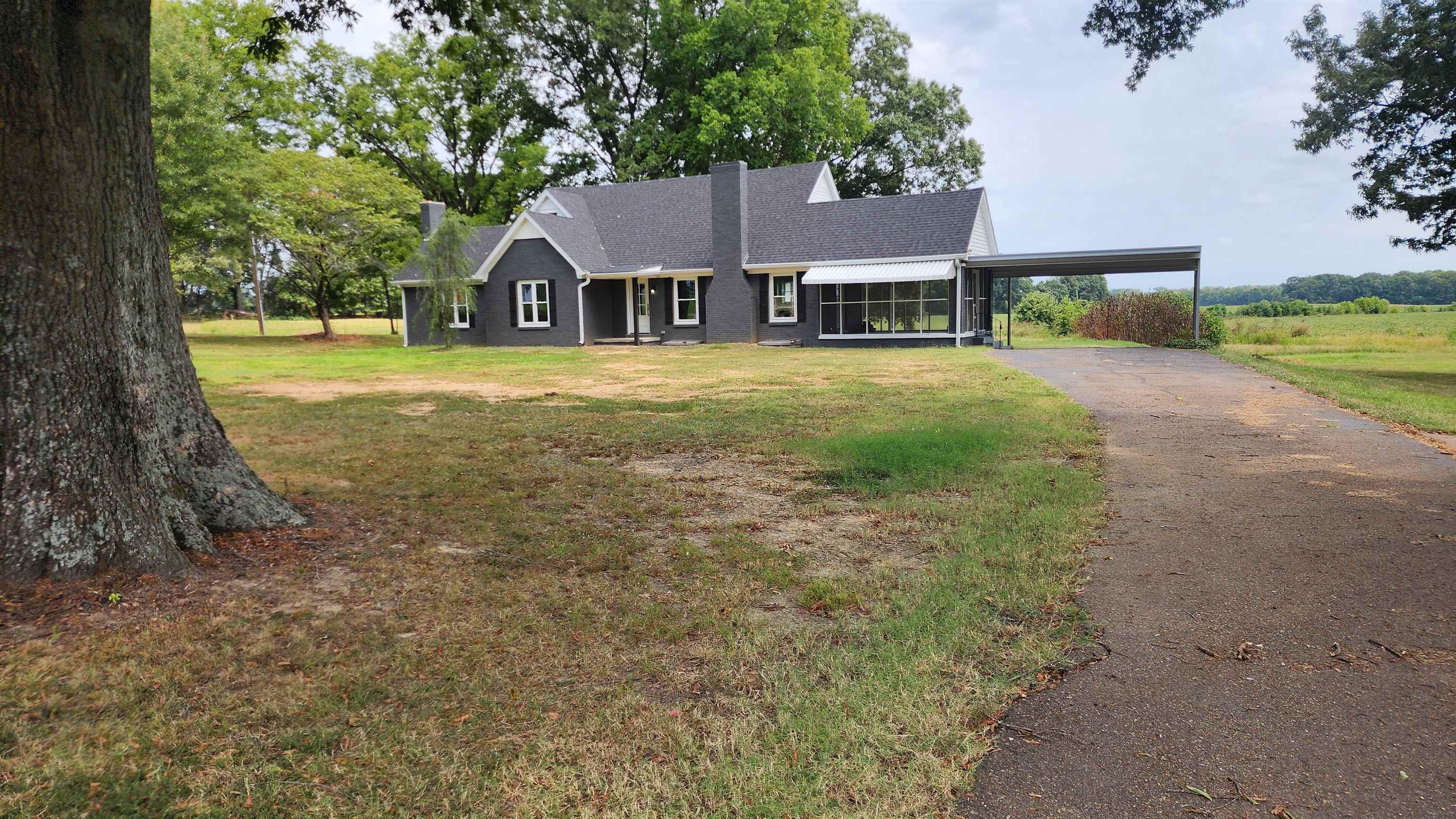 5200 Durhamville Rd — photo
