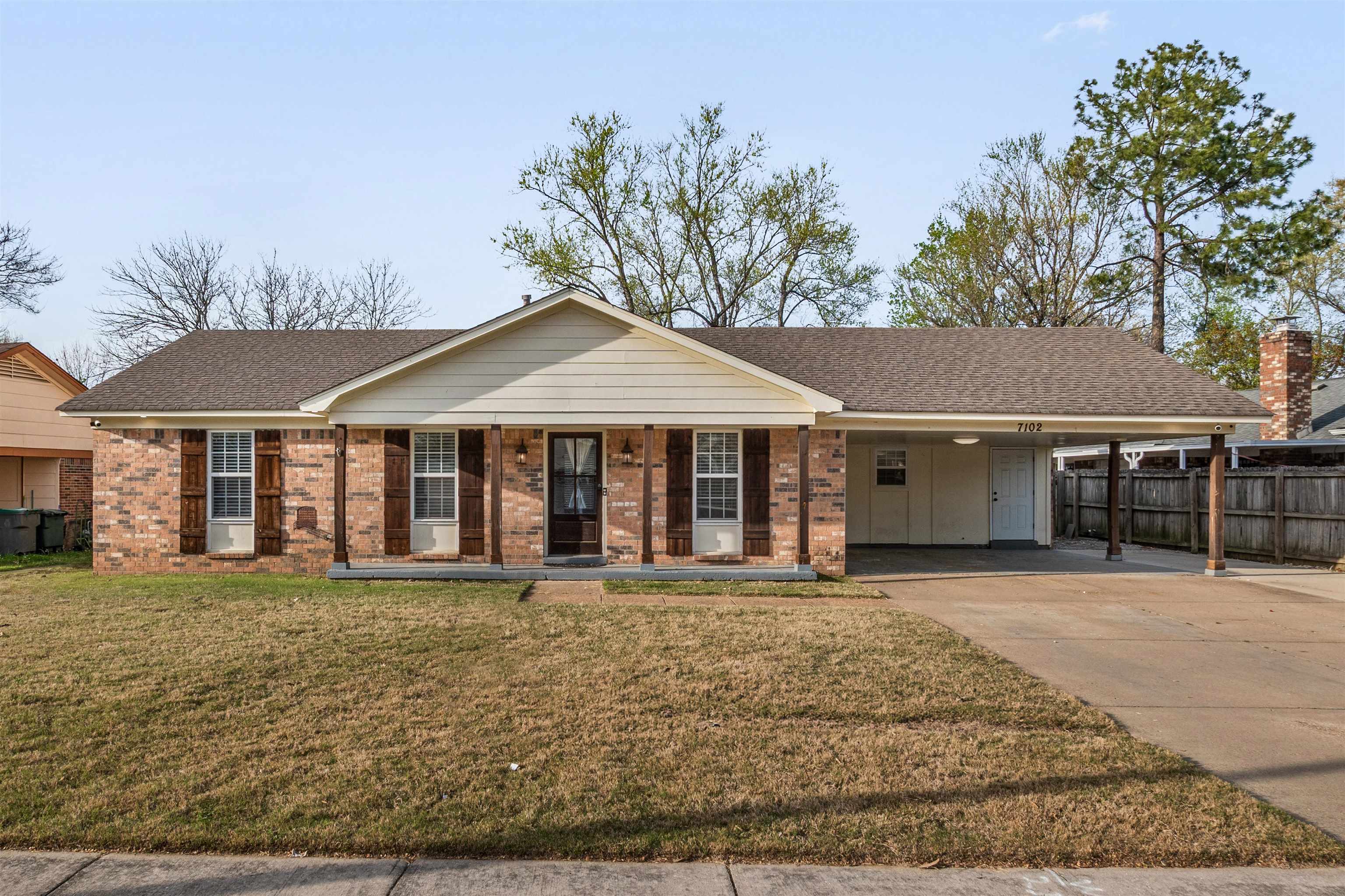 7102 Rose Trail Dr — photo