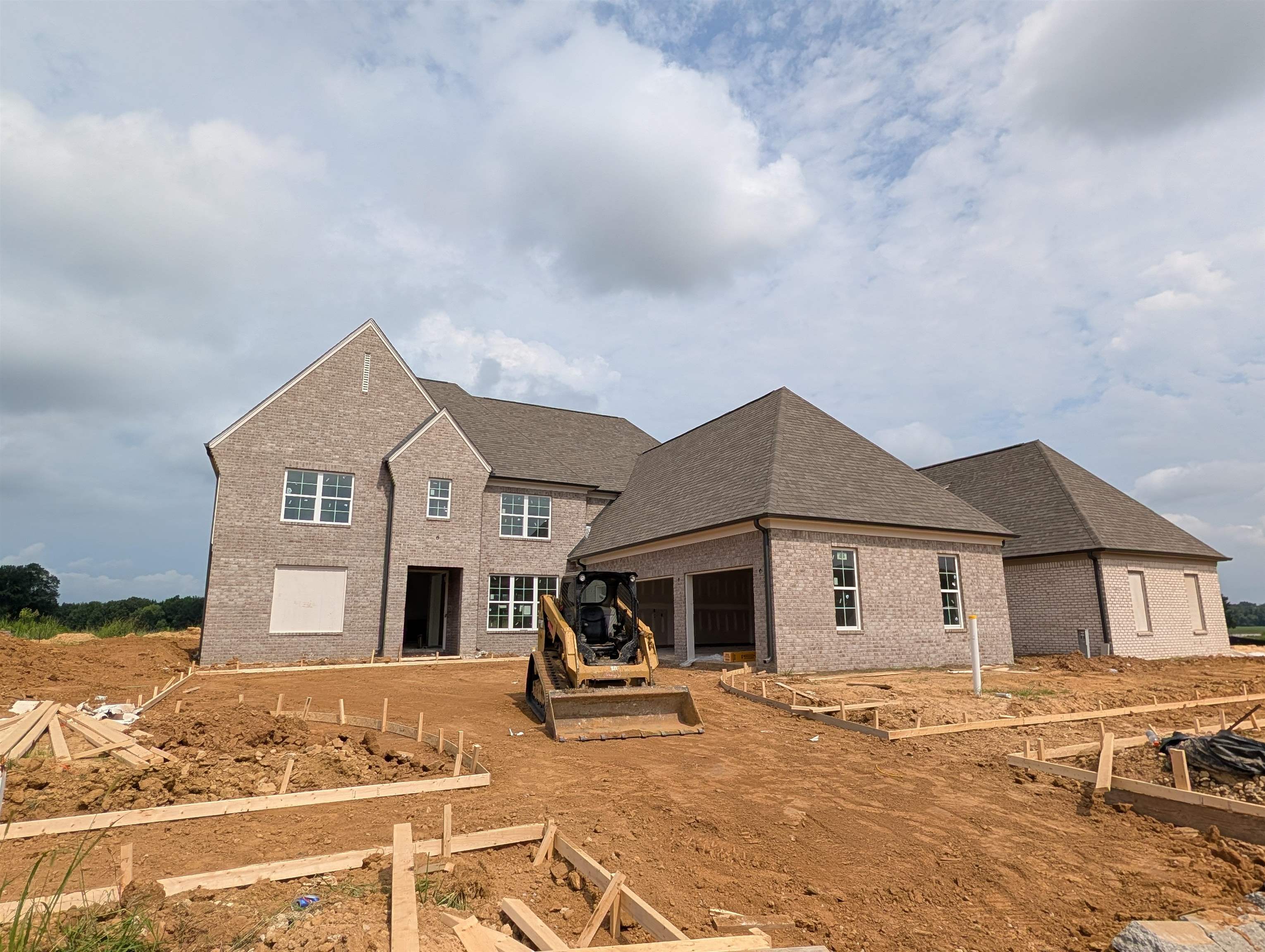 5319 Buttercup Ln — photo
