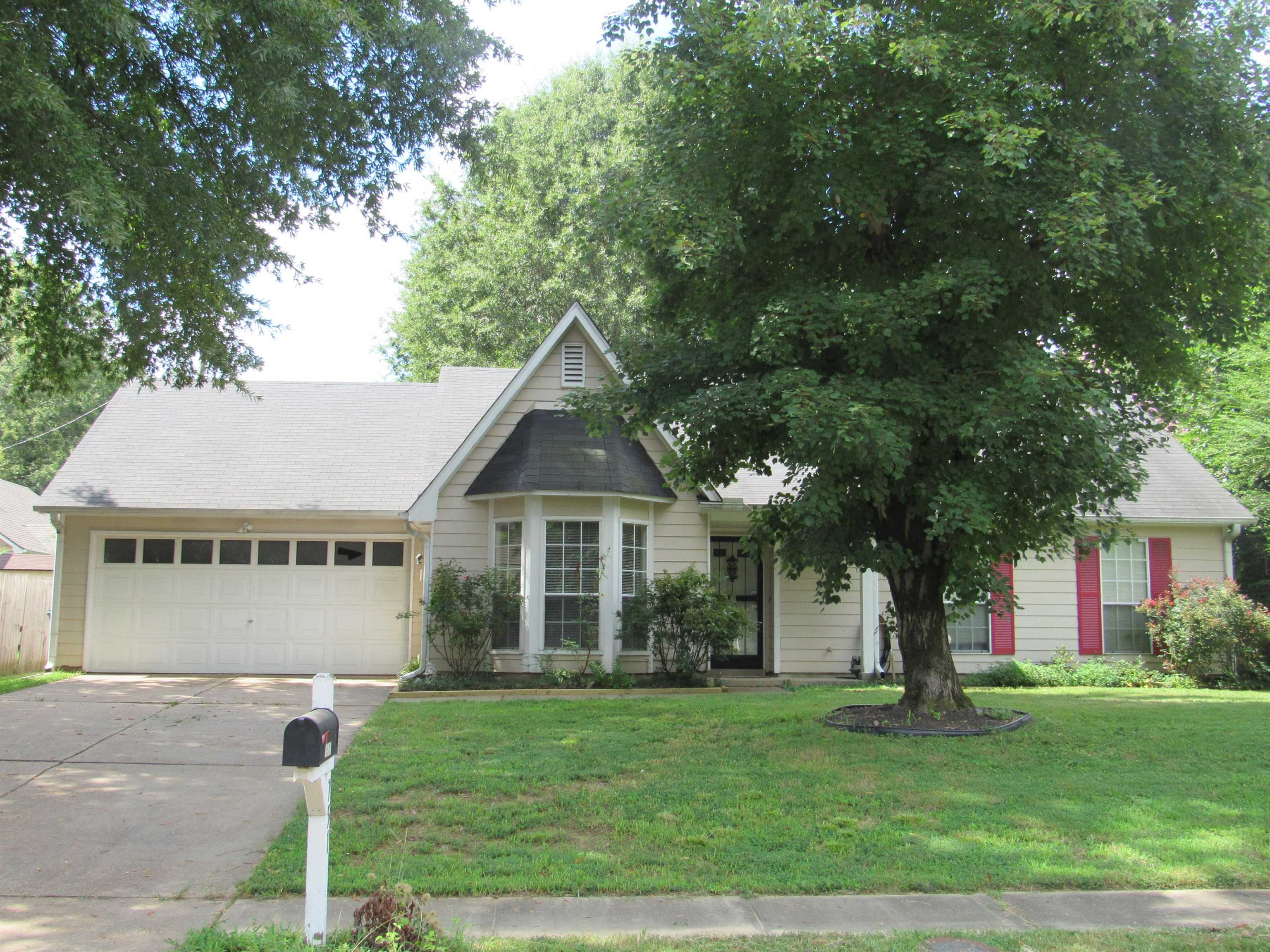 7513 Meadowland Dr — photo