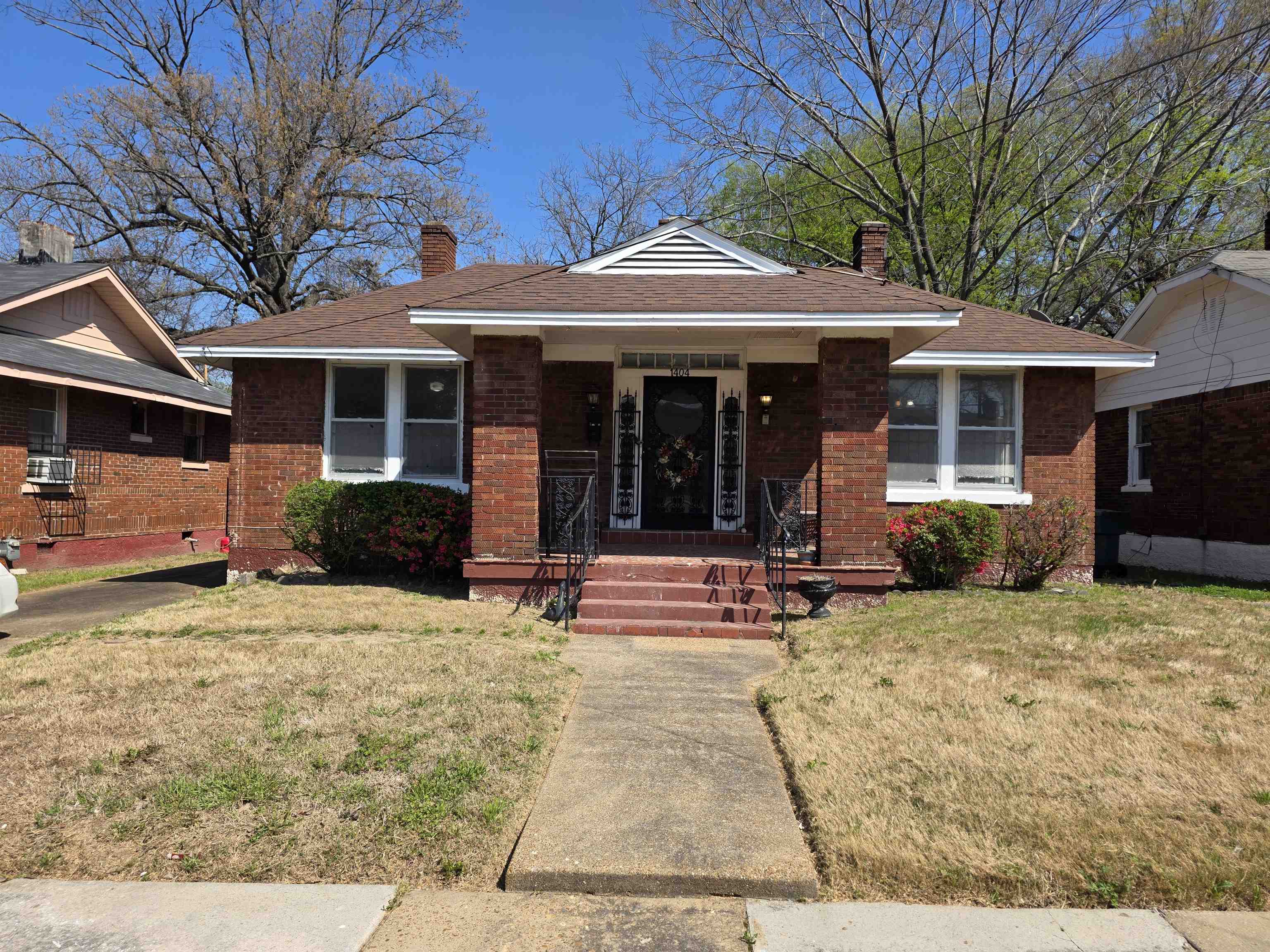 1404 Cameron St — photo