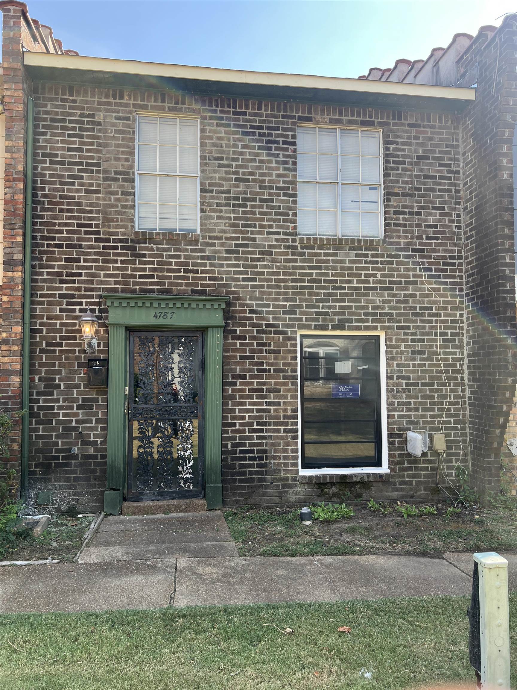 4787 Townhouse Way — photo