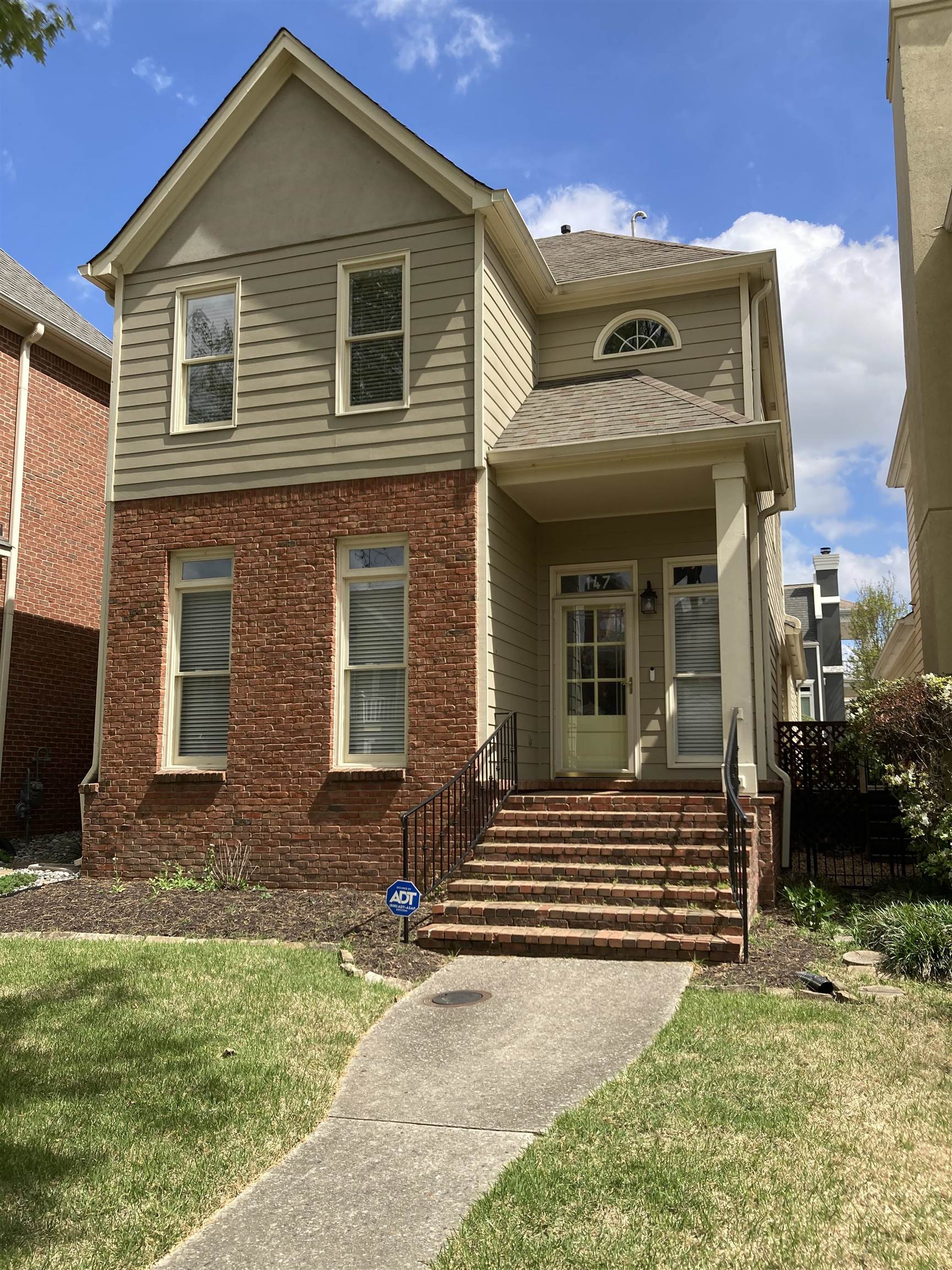 147 Greeff Ln — photo