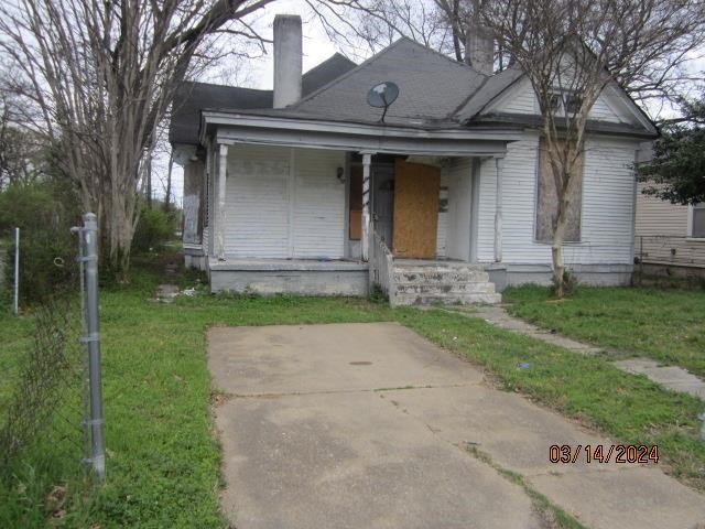 872 Stafford Ave — photo