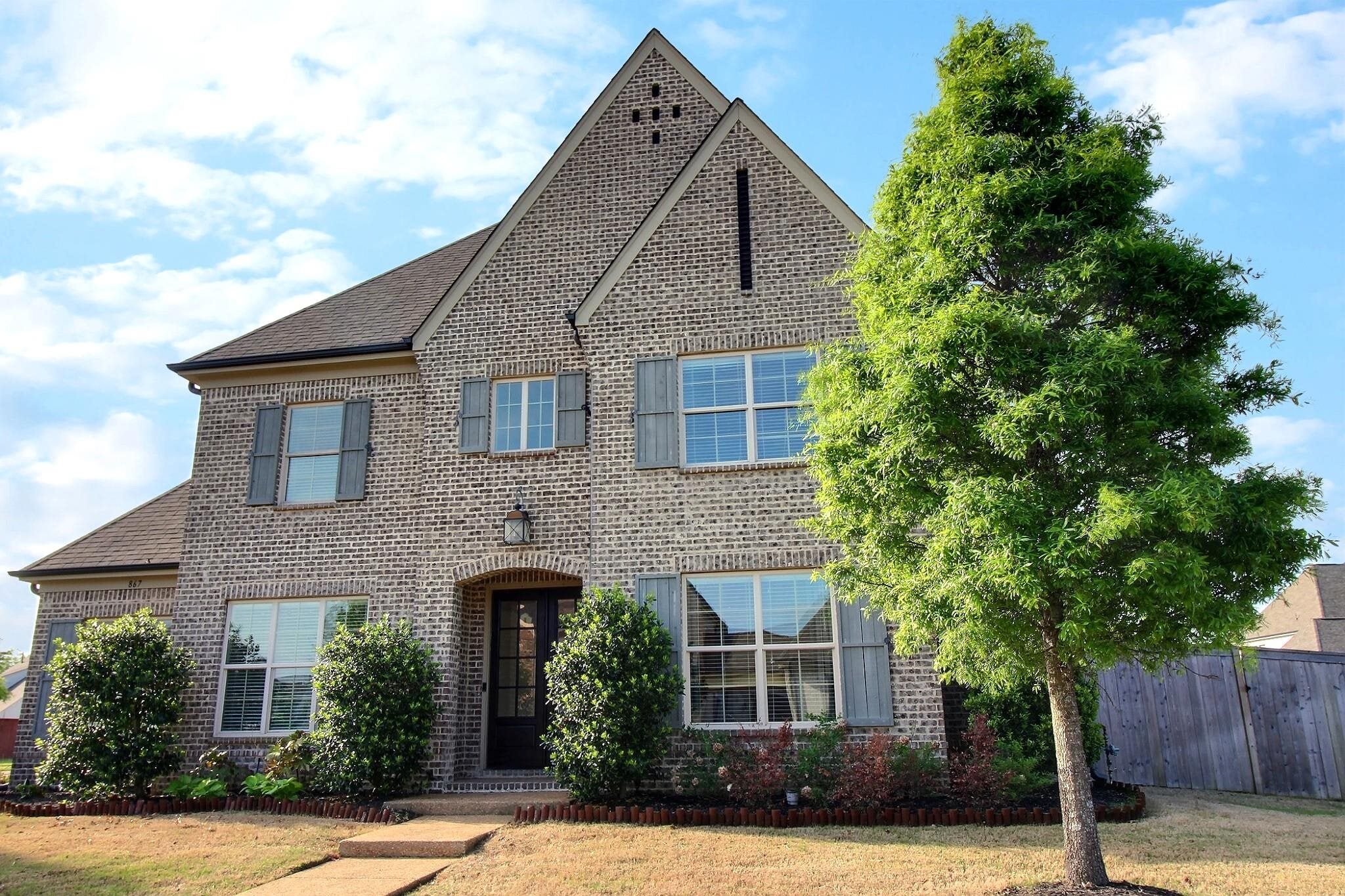 867 Cypress Pond Dr — photo