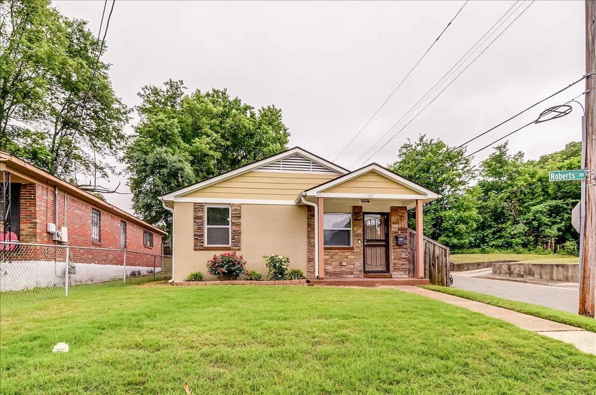 1411 Roberts Rd — photo