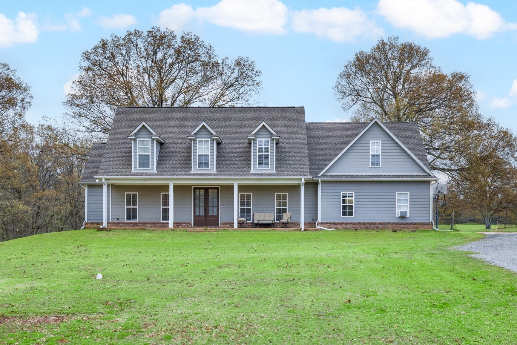 504 Bankston Rd — photo