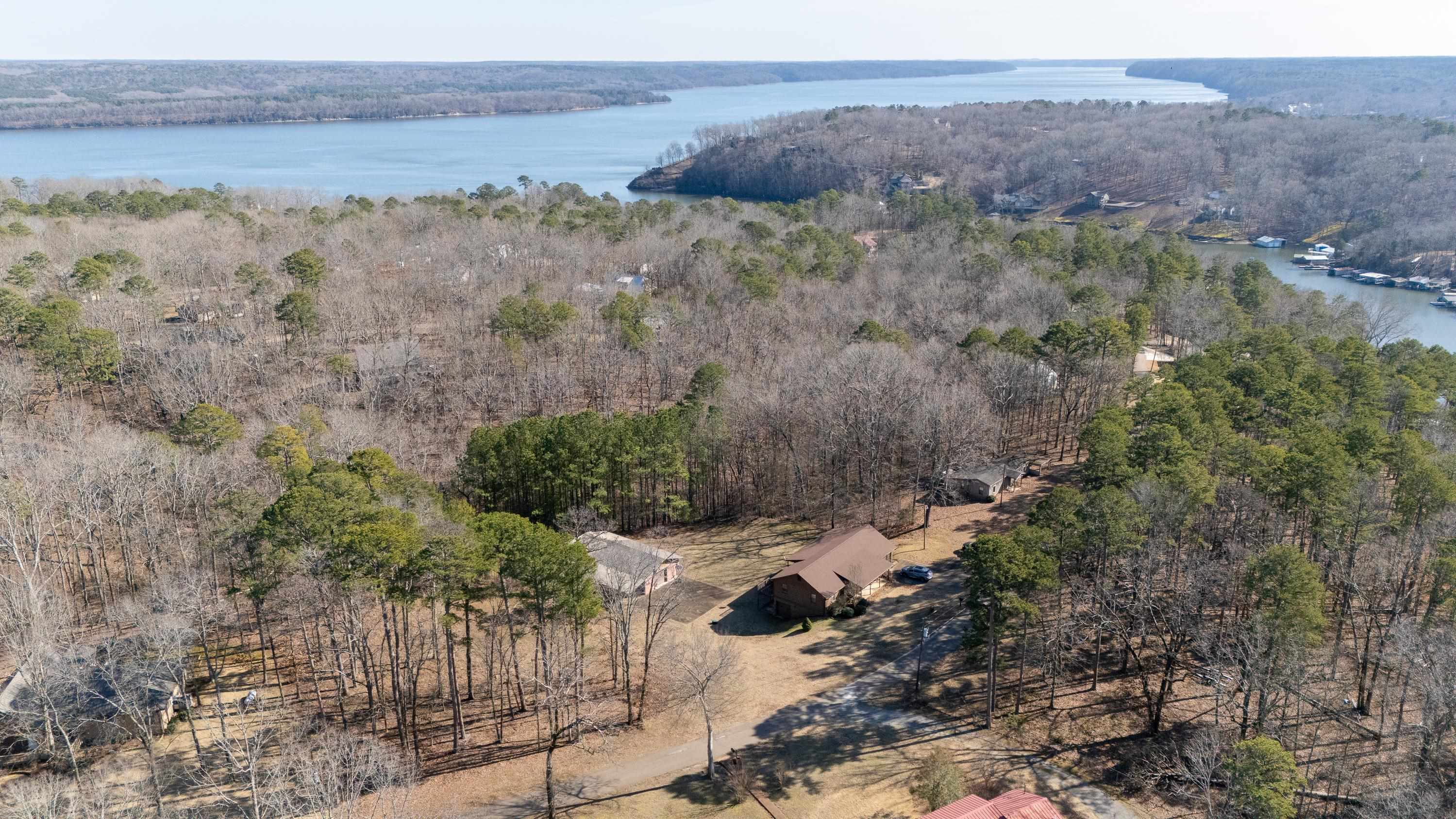 225 Windy Pines Ln — photo
