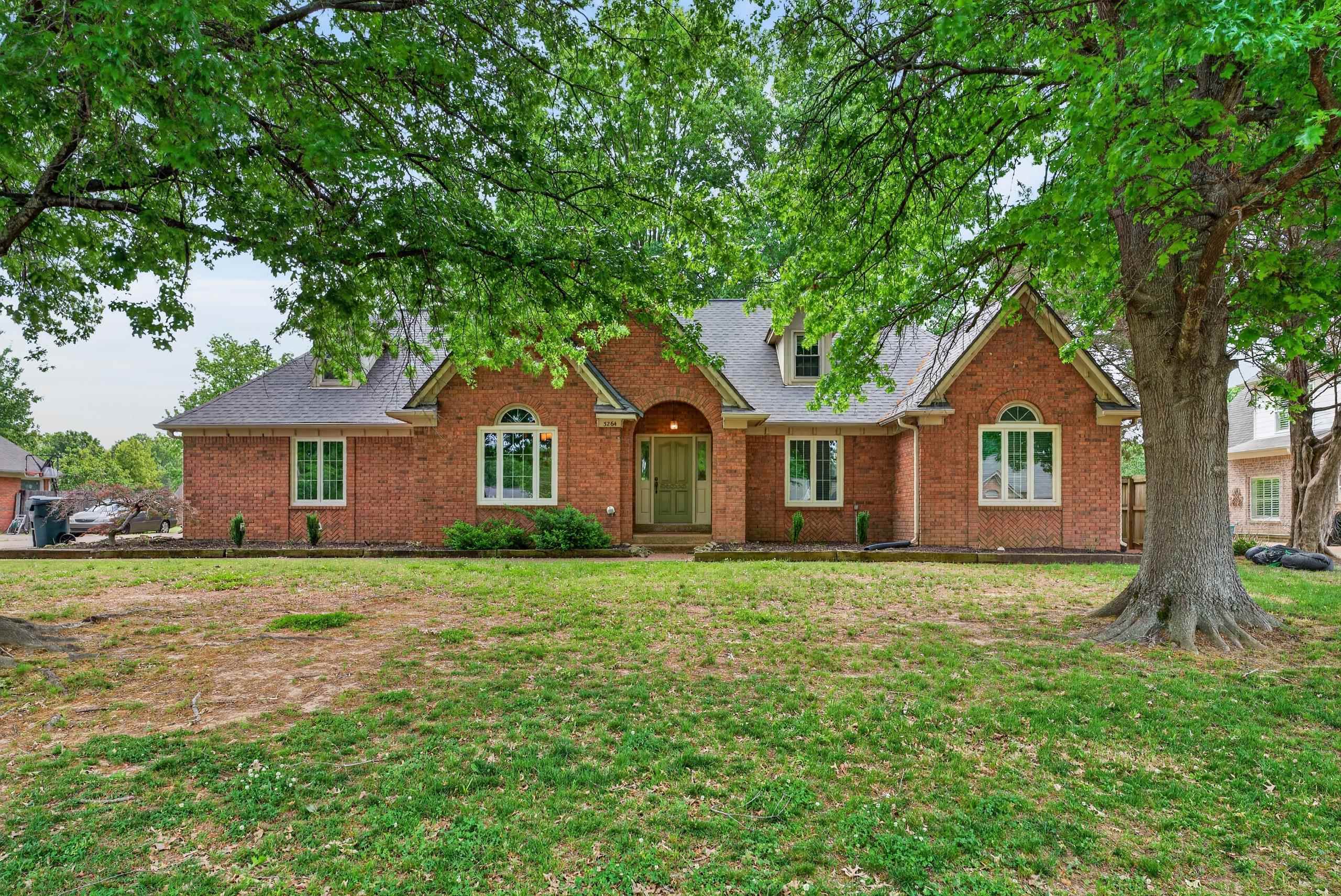 3264 Patricia Ellen Dr — photo
