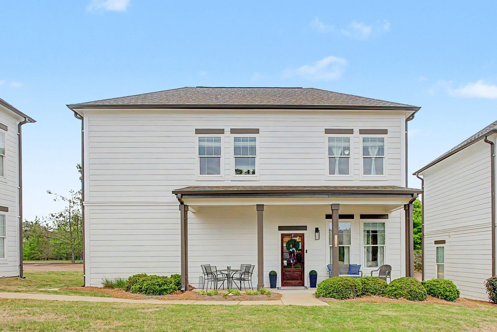 453 Olive Branch Way — photo