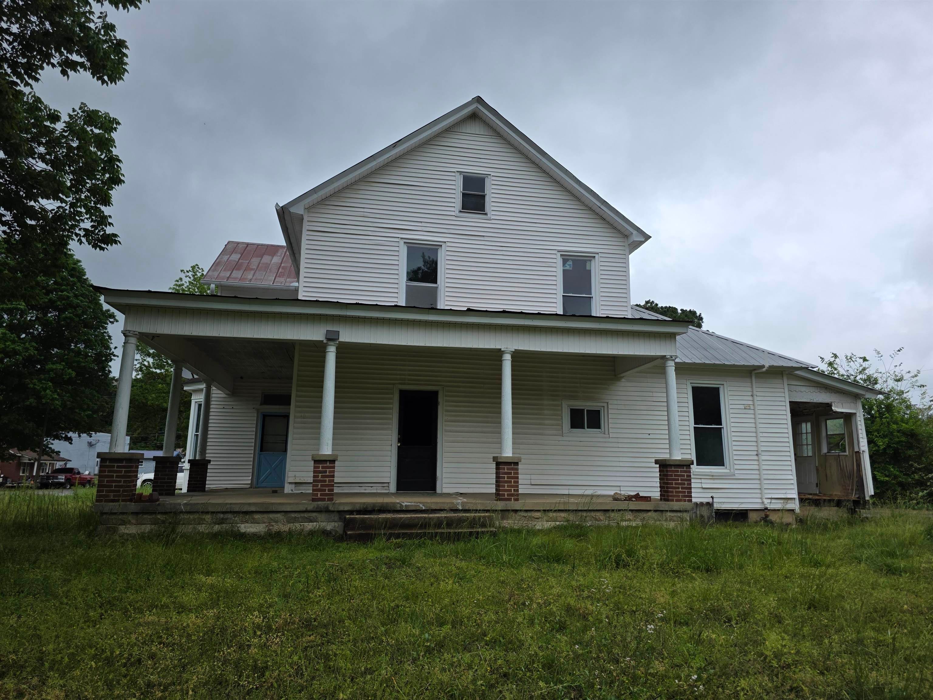 101 Slayden Ave — photo