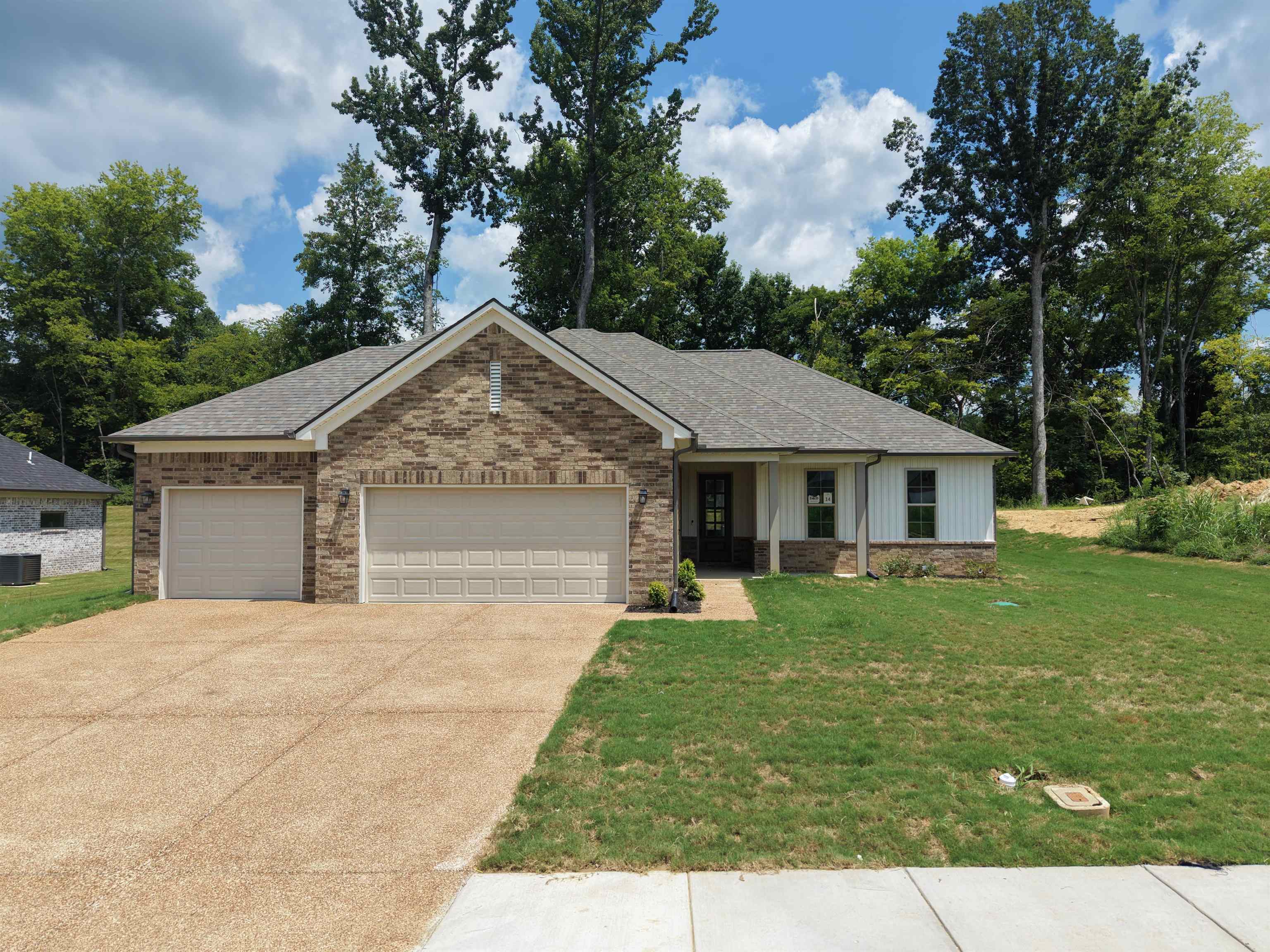 204 Merino Dr — photo