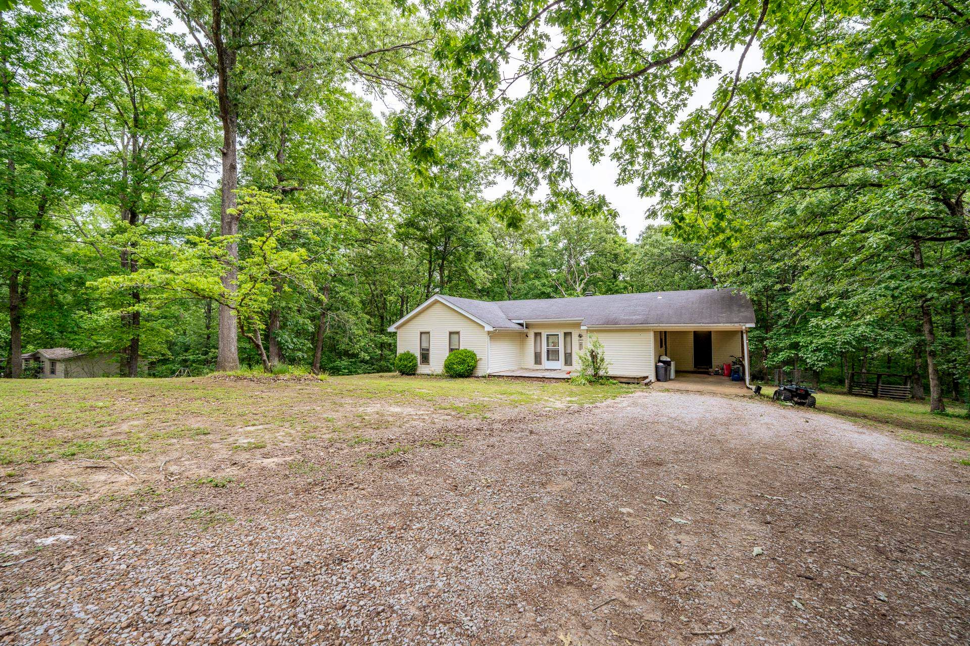 259 Oakview Dr — photo