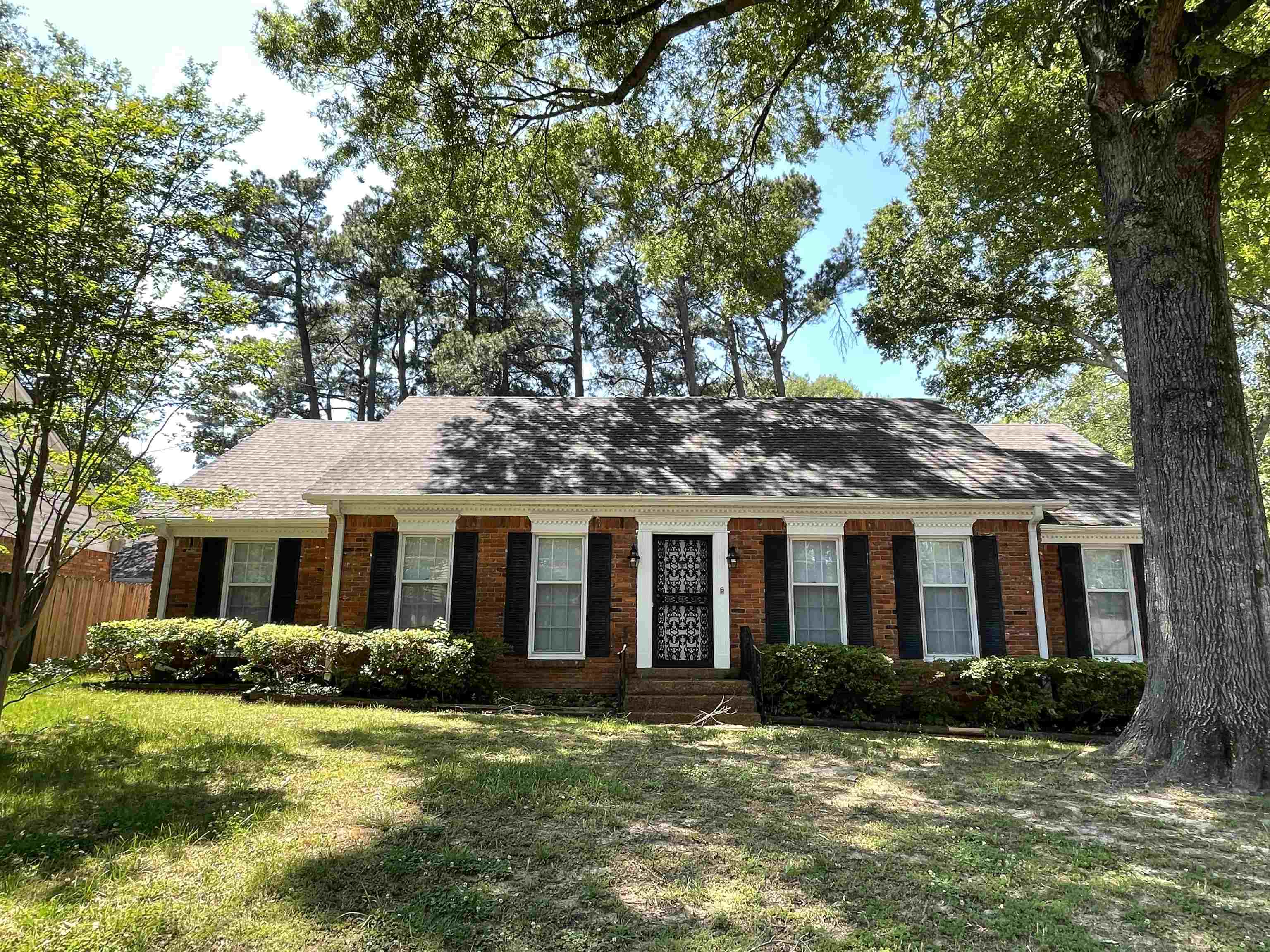 379 McElroy Rd — photo