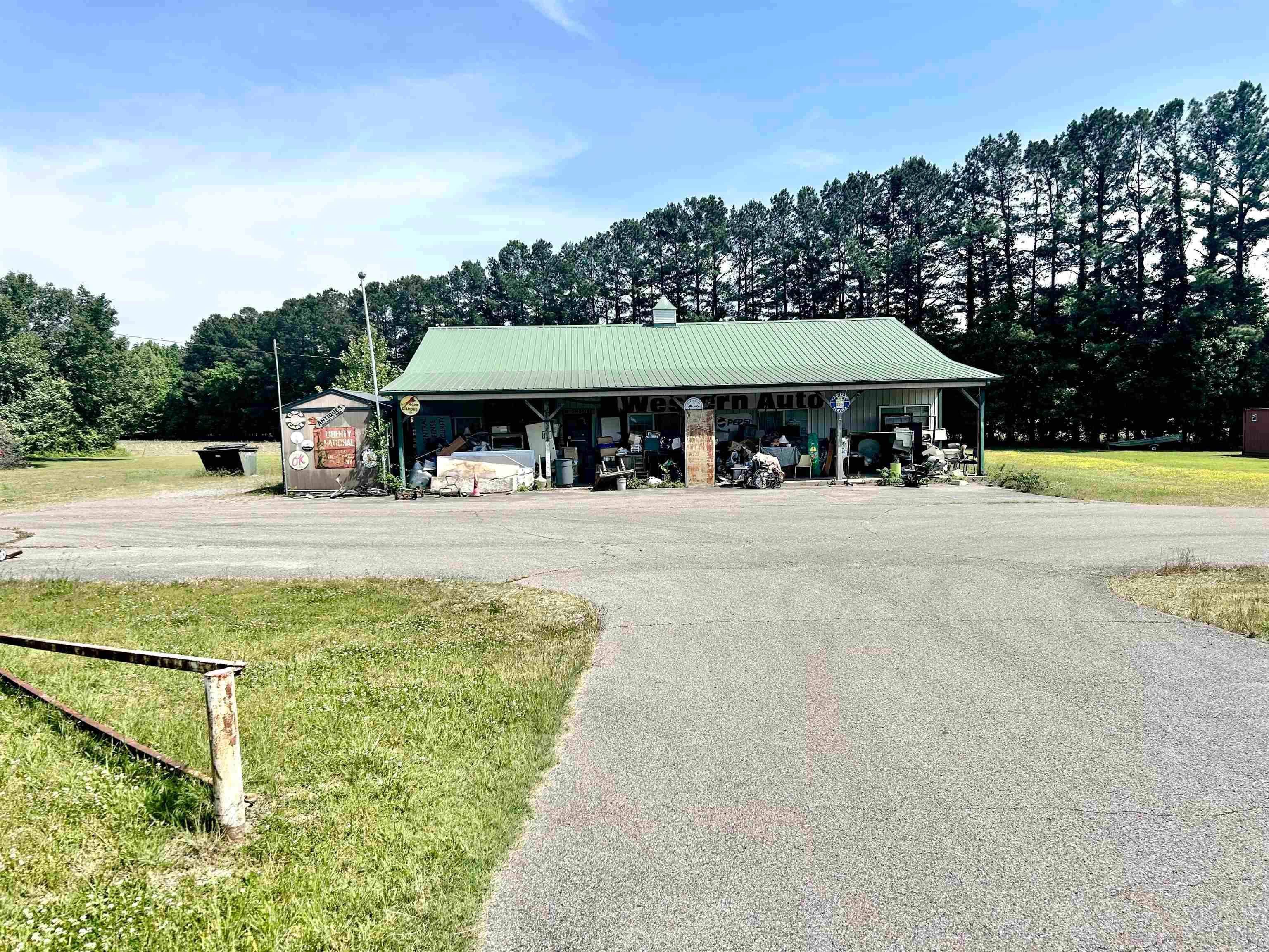 1412 N Hwy 51 Hwy — photo