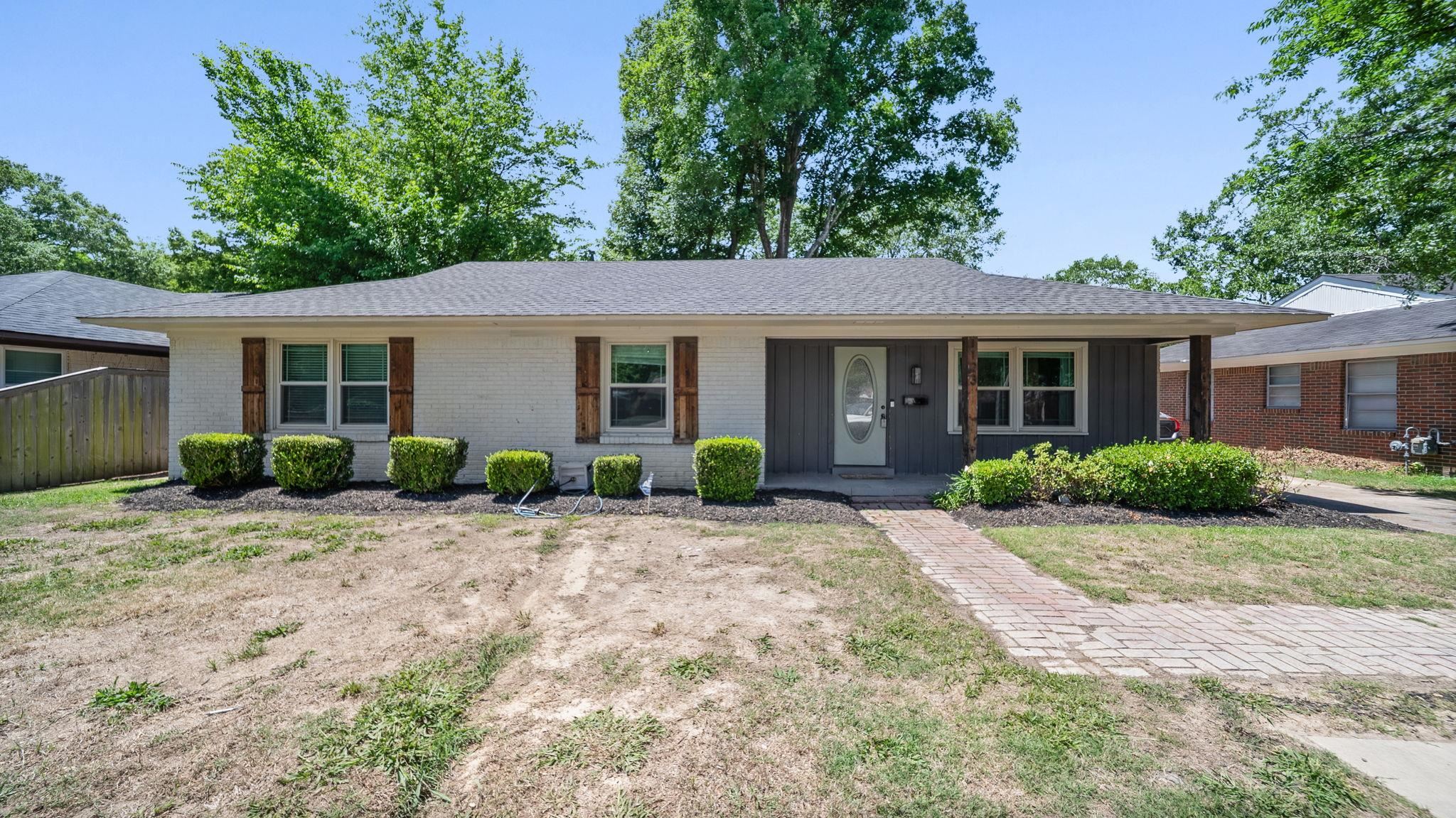 1123 S Perkins Rd — photo
