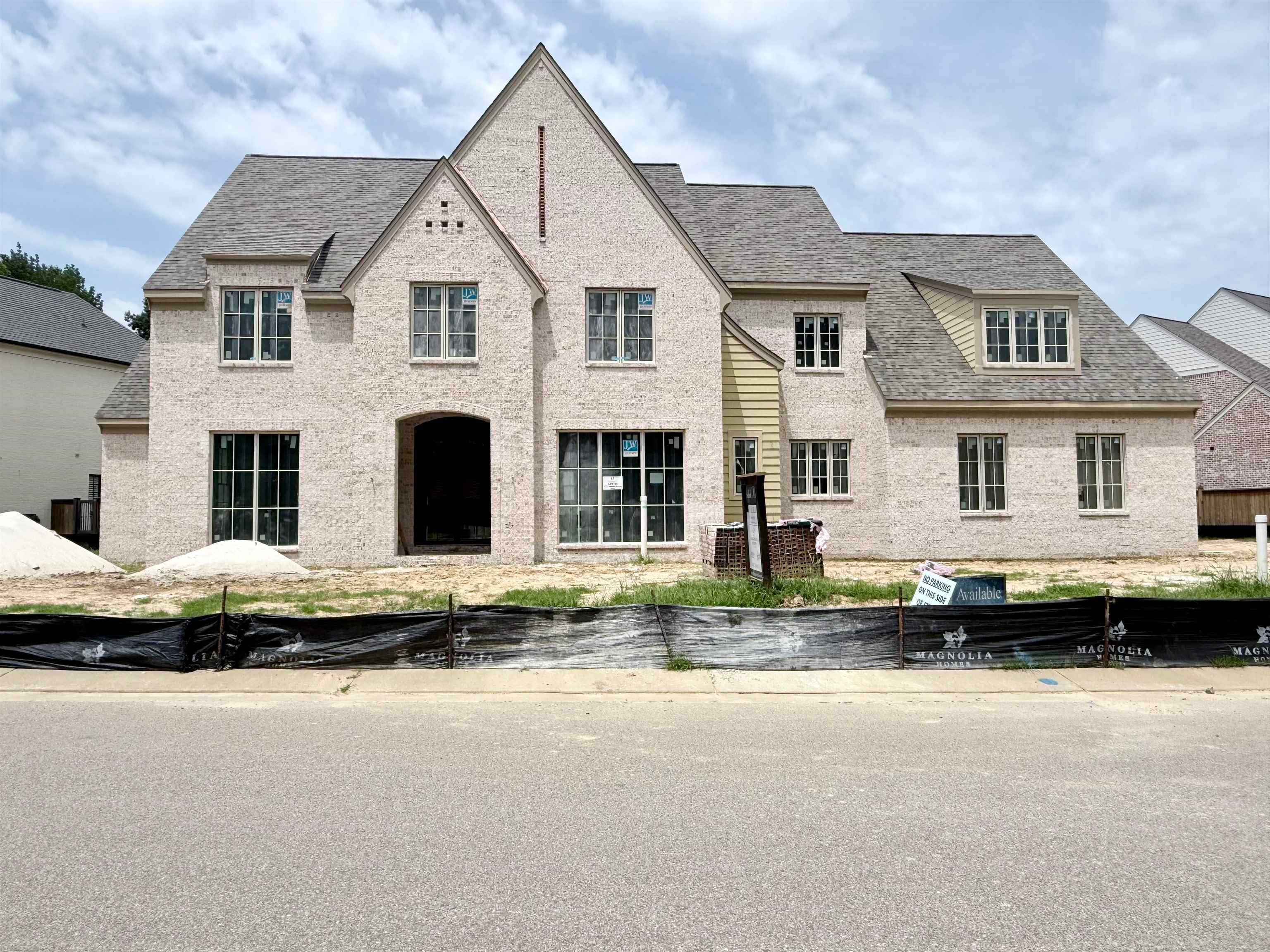 577 Lambs Brook Ln — photo