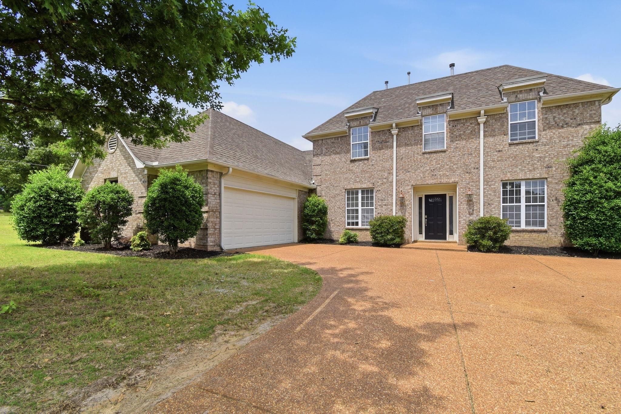 8704 Brunswick Farms Dr — photo