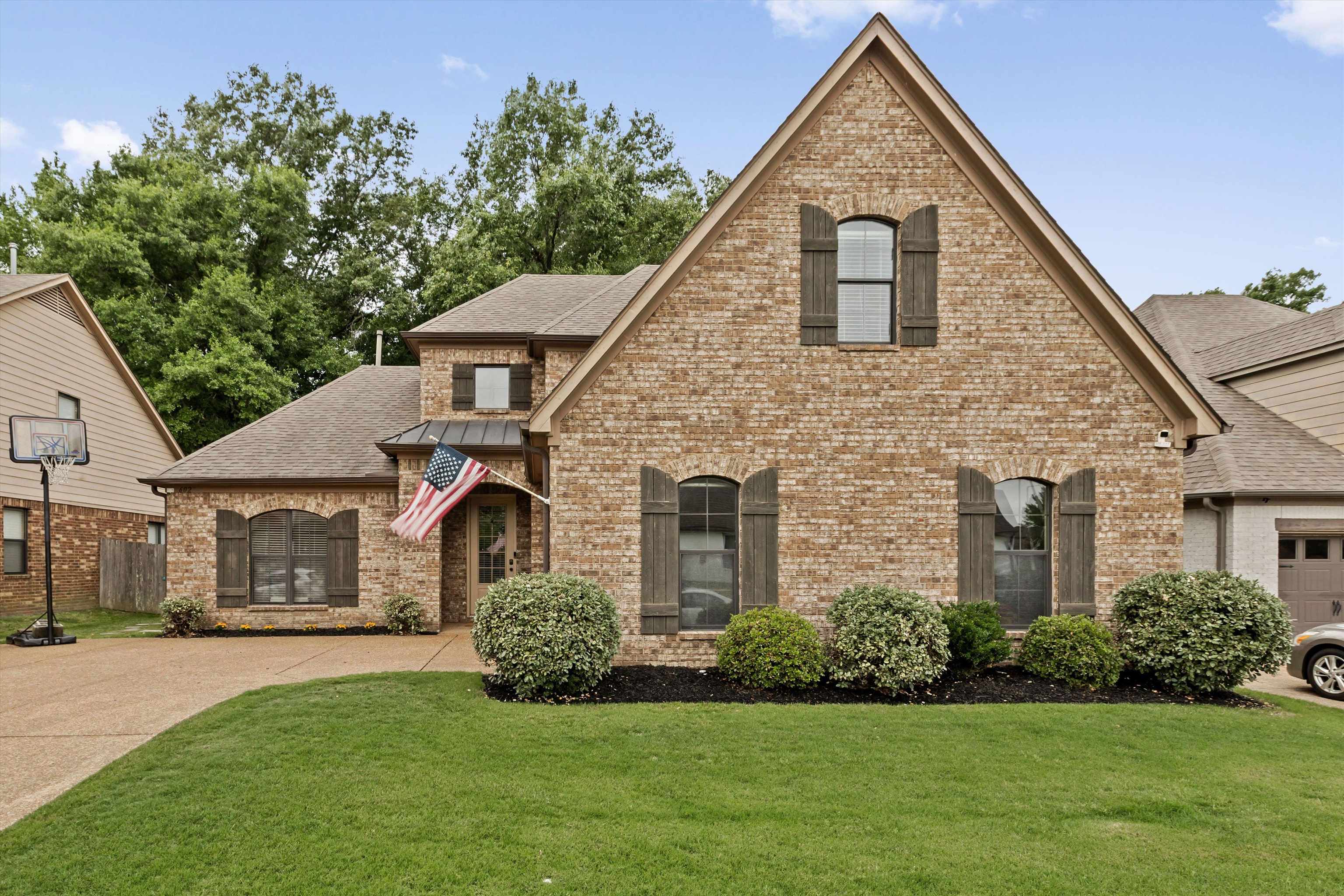 6025 Garrett Valley Ln — photo
