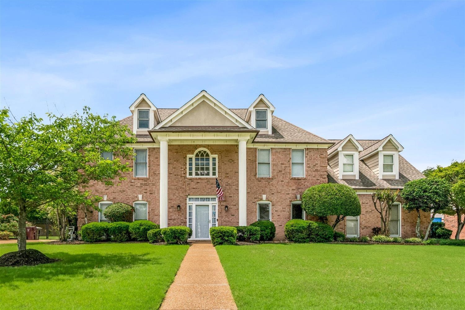 1489 John Ridge Dr — photo