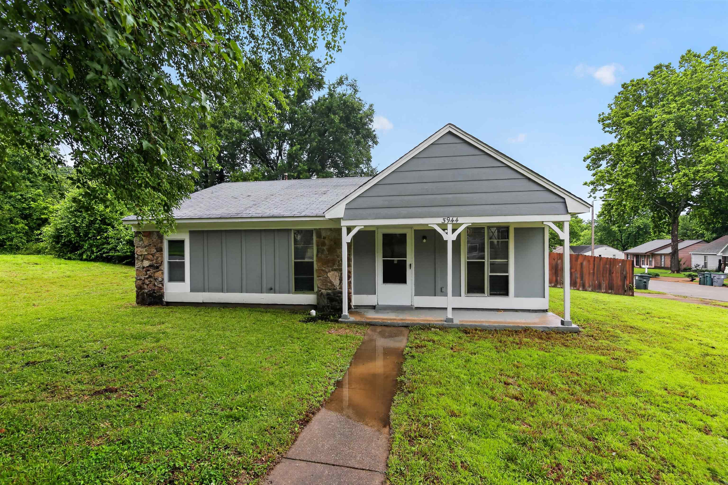 3944 Timberwood Dr — photo