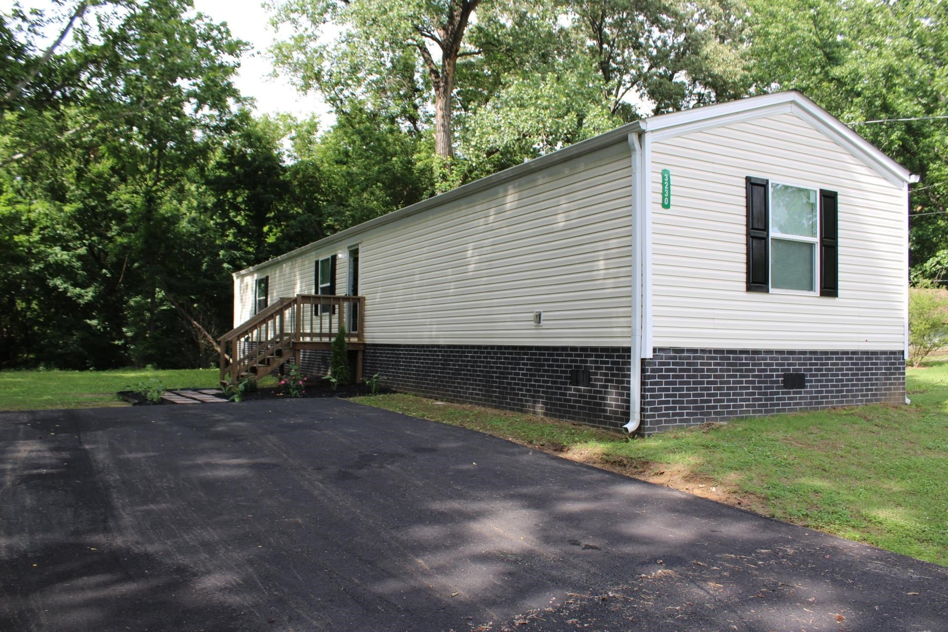 3230 COFFEE SHOP RD, Ripley, TN 38063