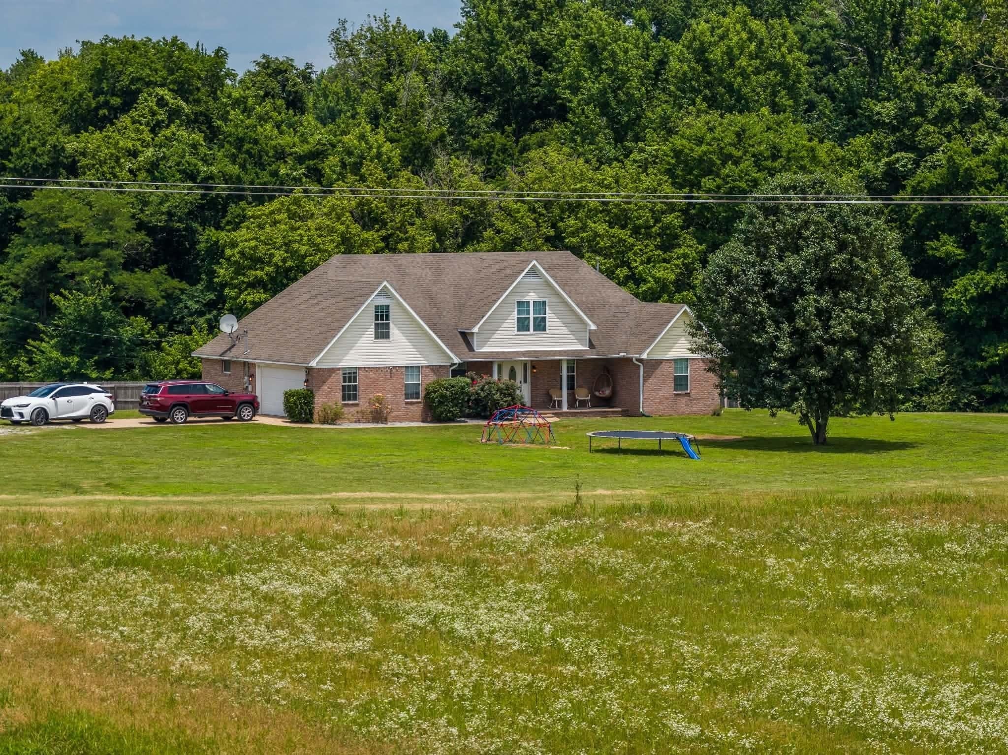 4776 Campground Rd — photo