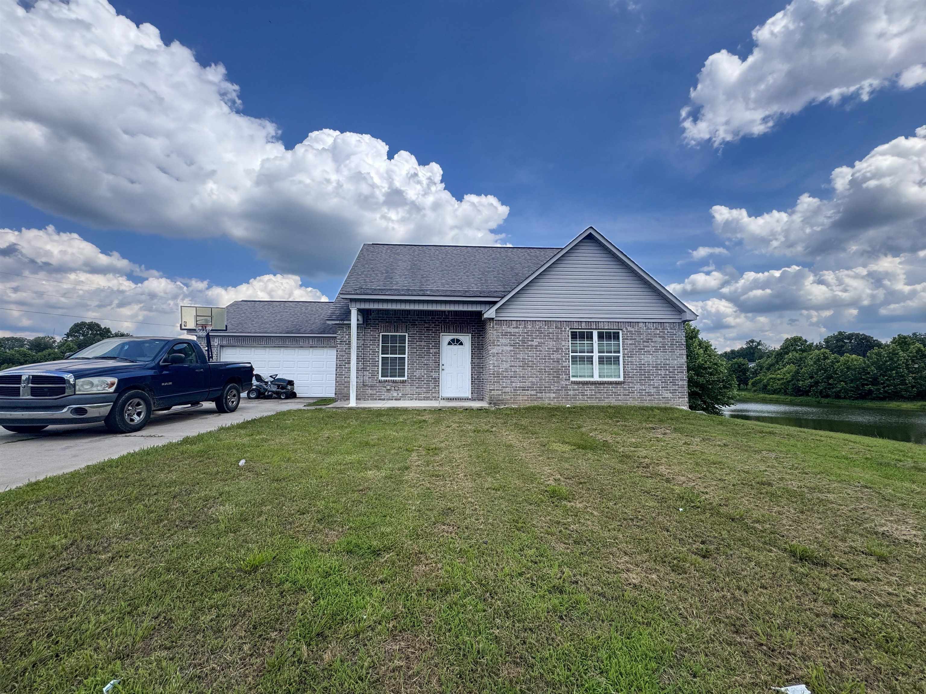 172 Richardson Lake Dr — photo