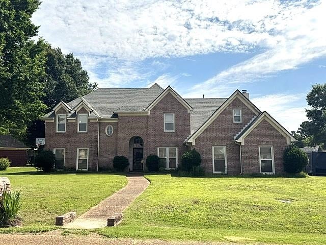3376 Sara Woods Dr — photo