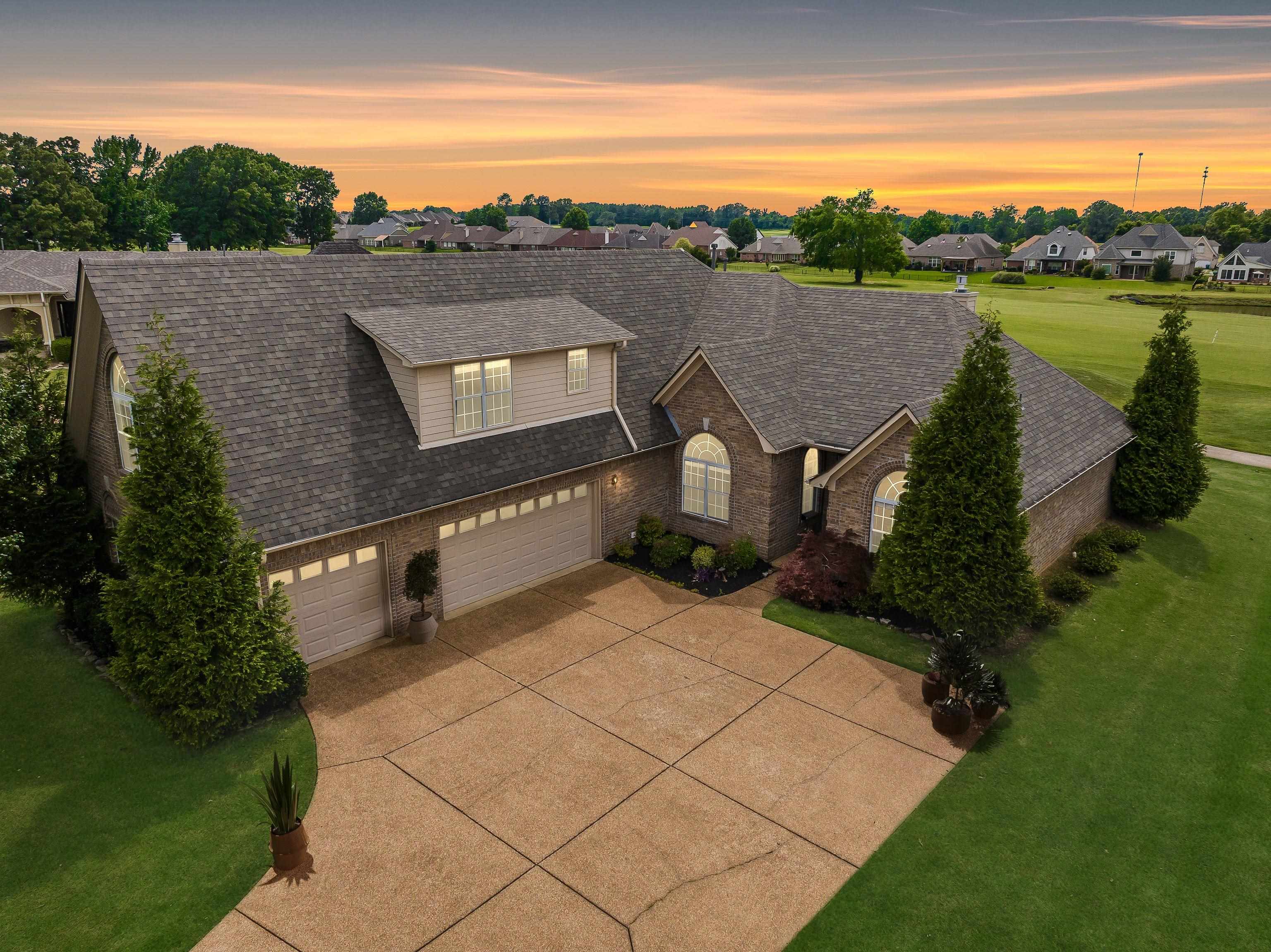 130 Lewis Fairway Cir — photo
