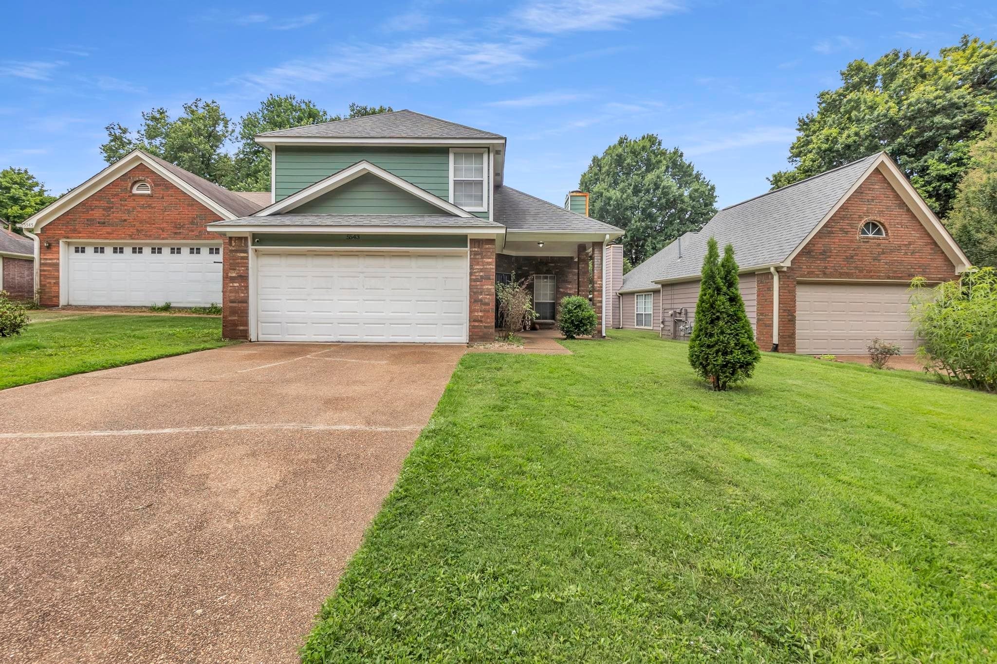 5543 Pine Oak Ln — photo