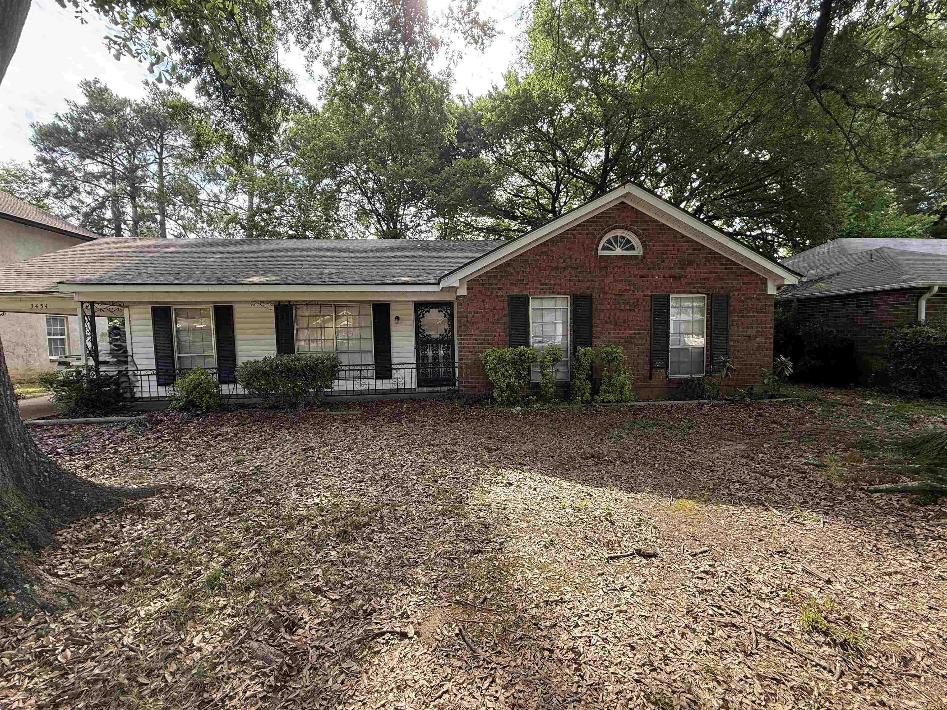 3454 McKenzie St — photo