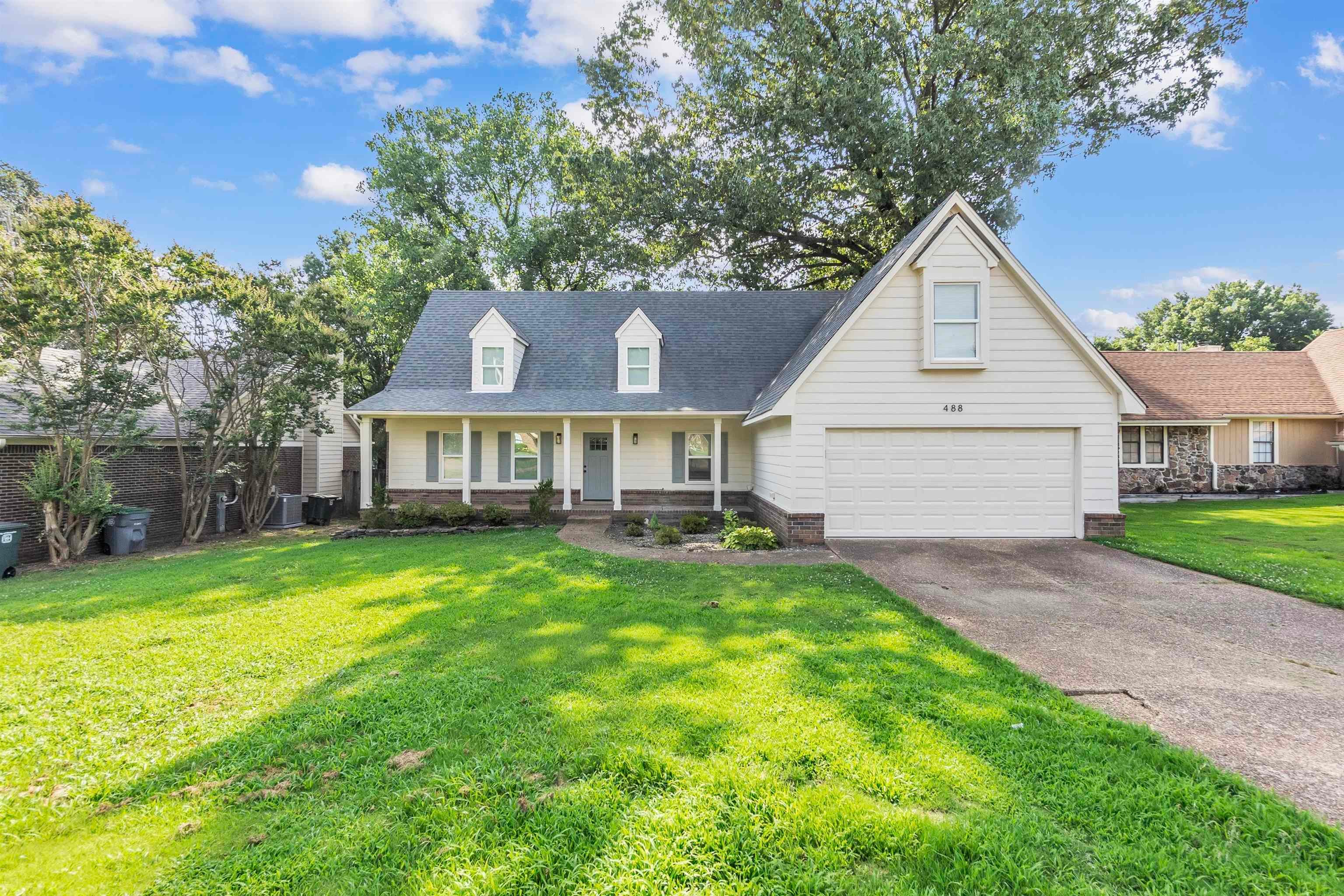488 W Regis Pl — photo