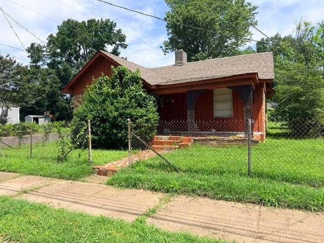 2188 Shannon Ave — photo