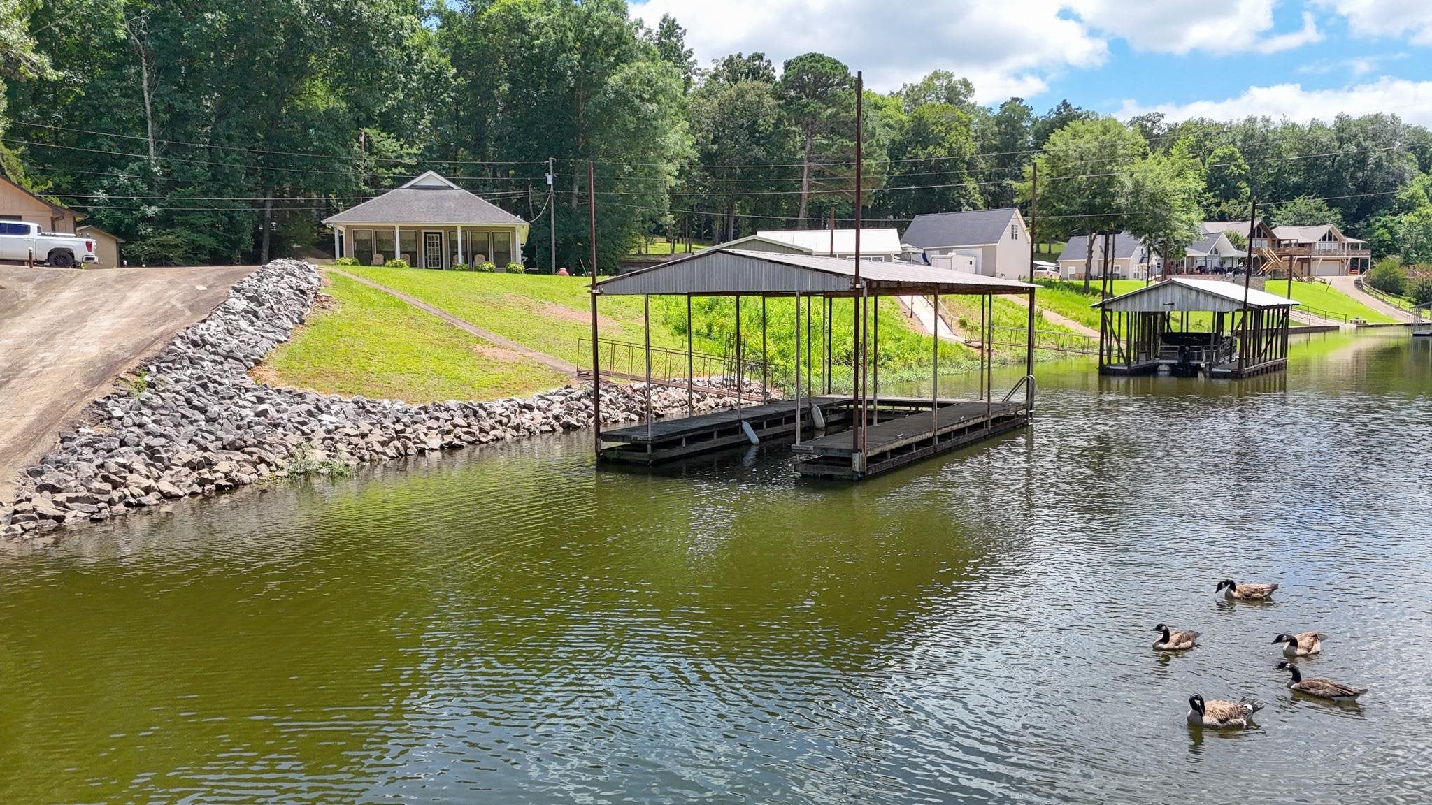 31 Clemons Dr — photo
