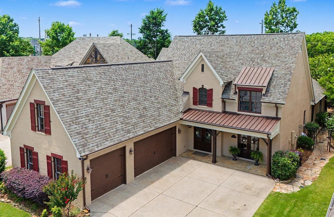 525 Ogilie CV — photo
