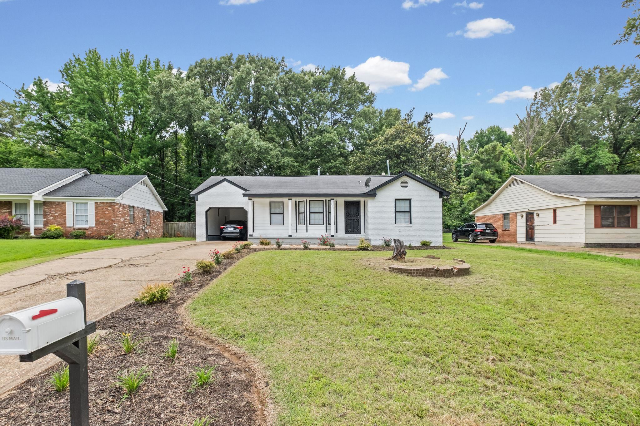 645 Dellrose Dr — photo