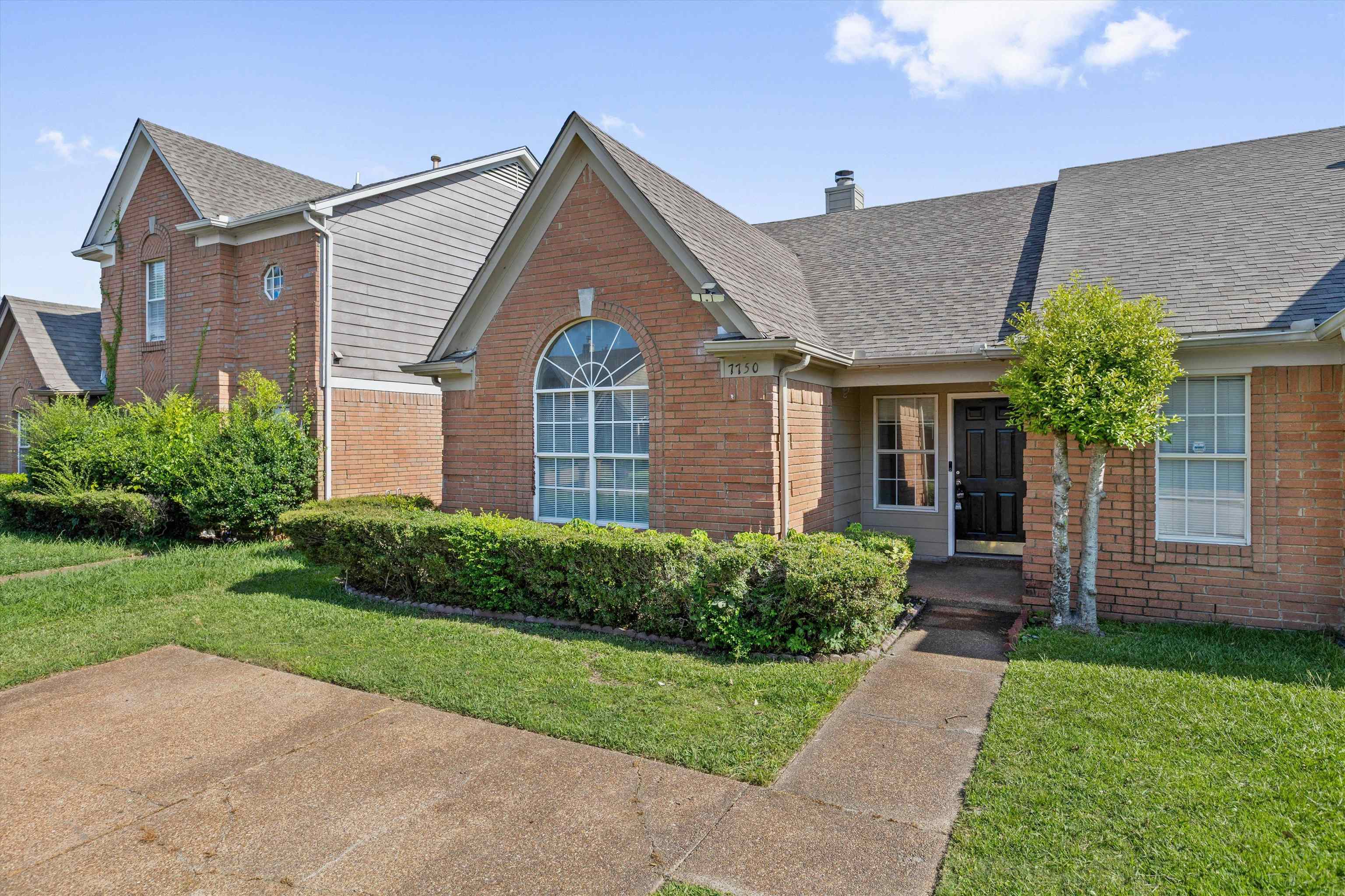 7750 Shadowland Dr — photo
