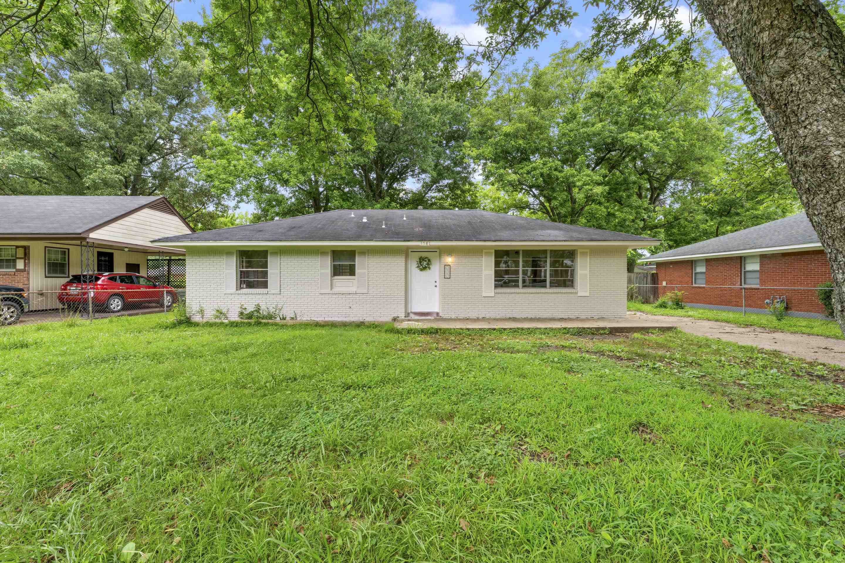 3581 Gowan Dr — photo