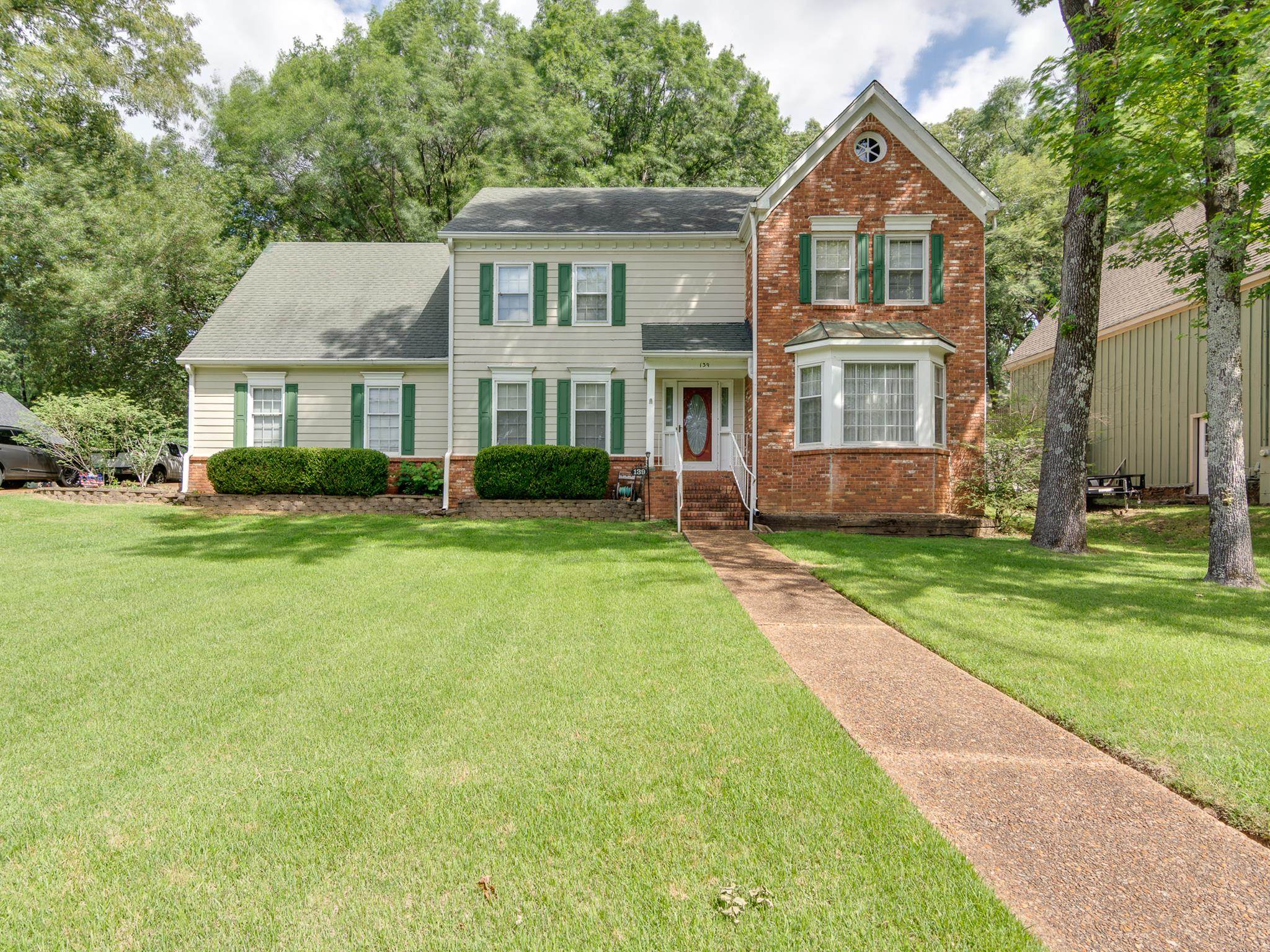 139 S Walnut Bend Rd — photo