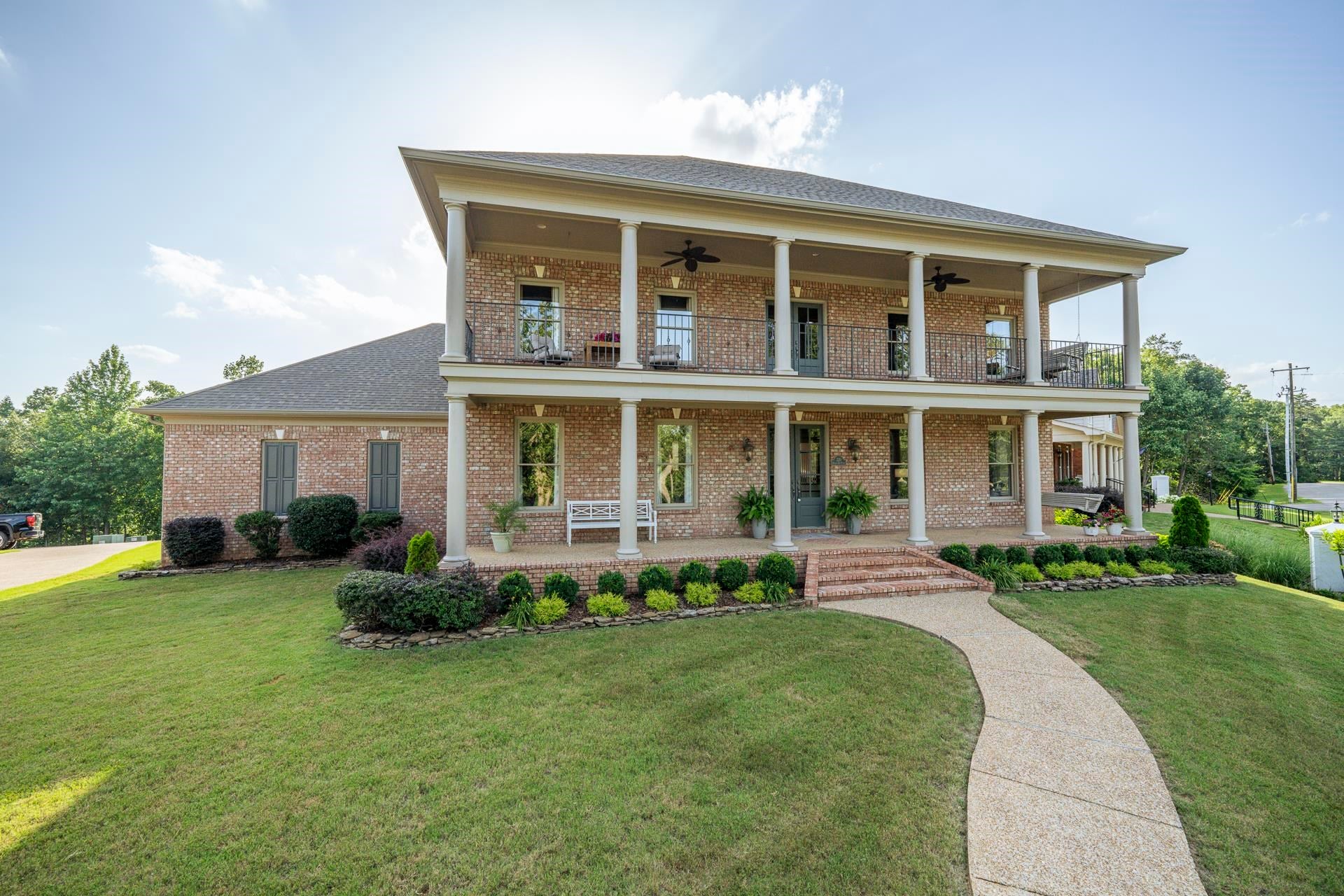 220 Anchor Bay Pt — photo