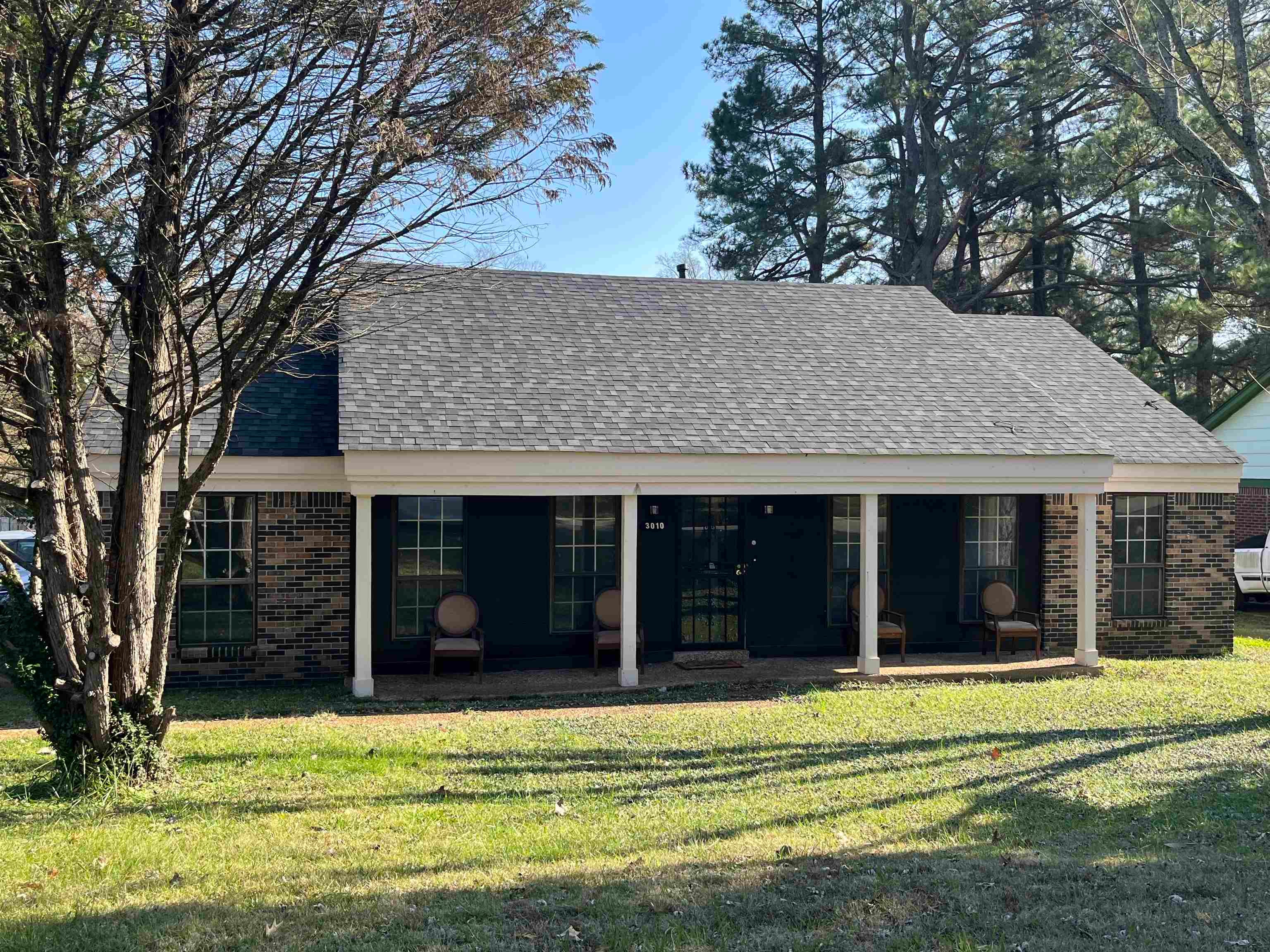 3010 Falkirk Rd — photo