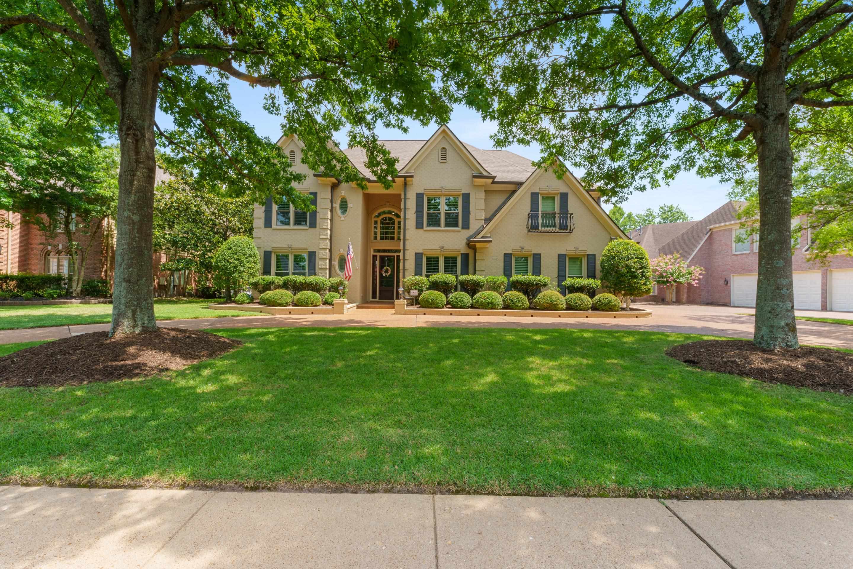 9445 Grove Trail Ln — photo