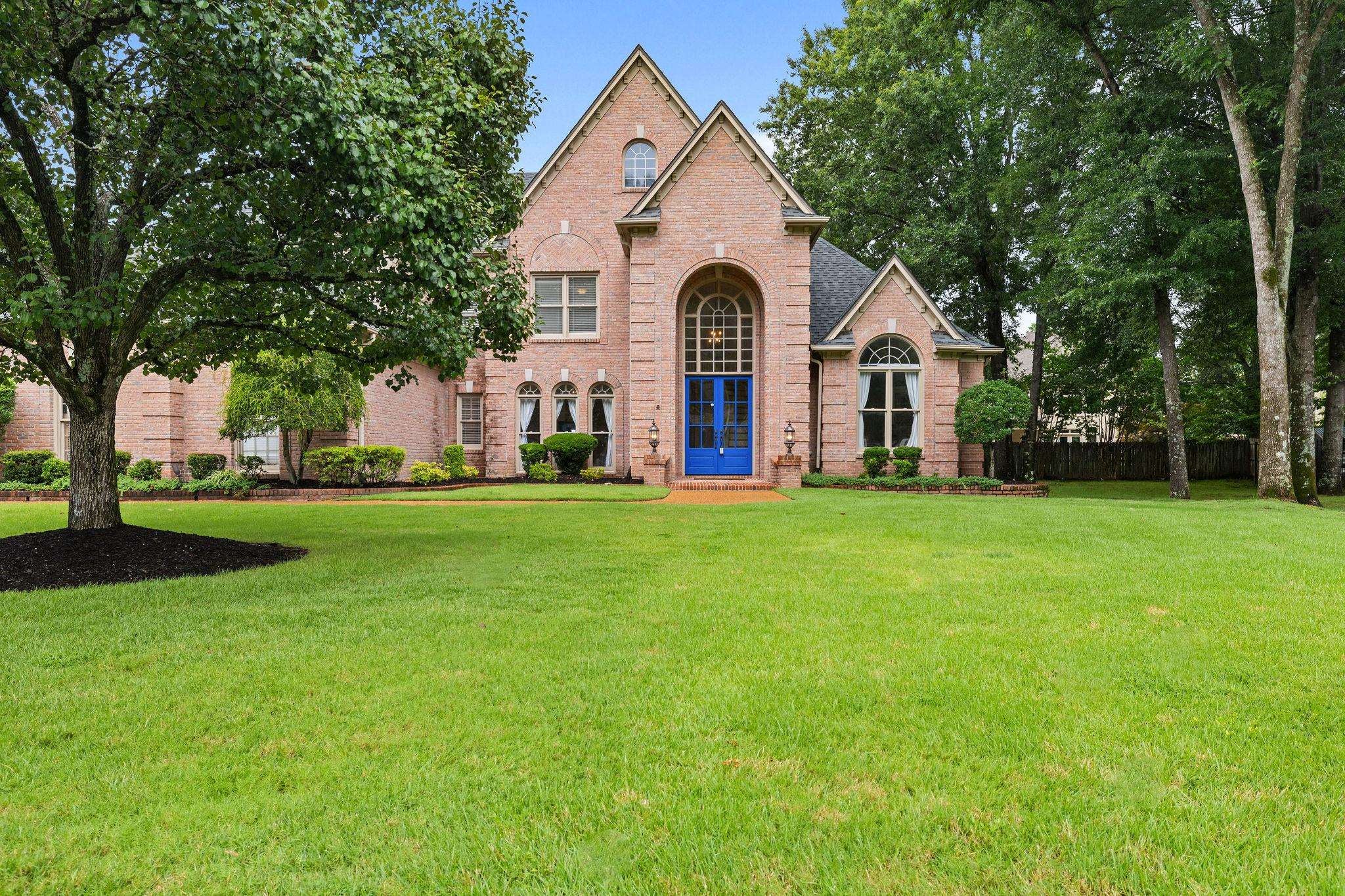9460 Hedgegrove Dr — photo