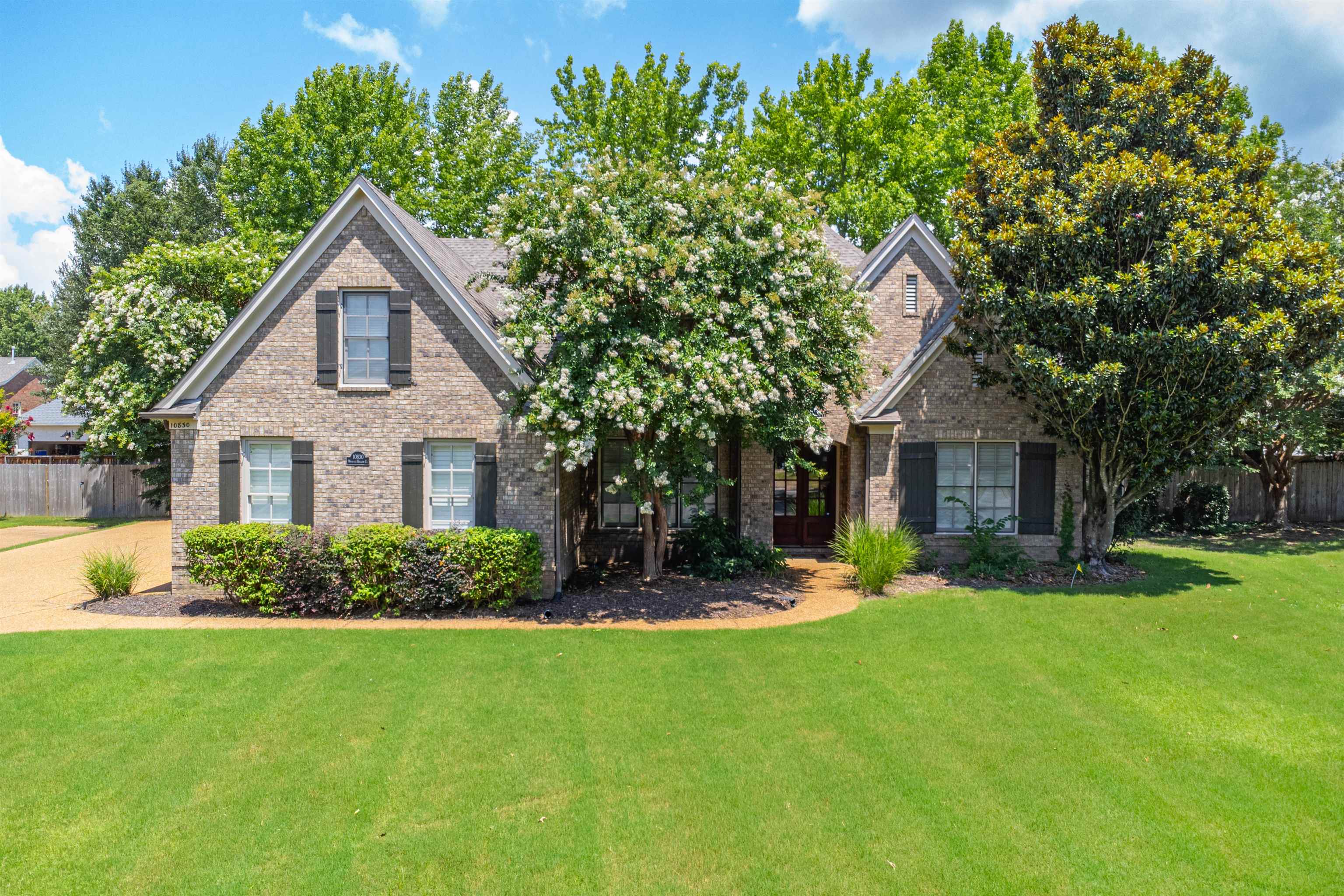 10830 Whisper Hollow CV — photo