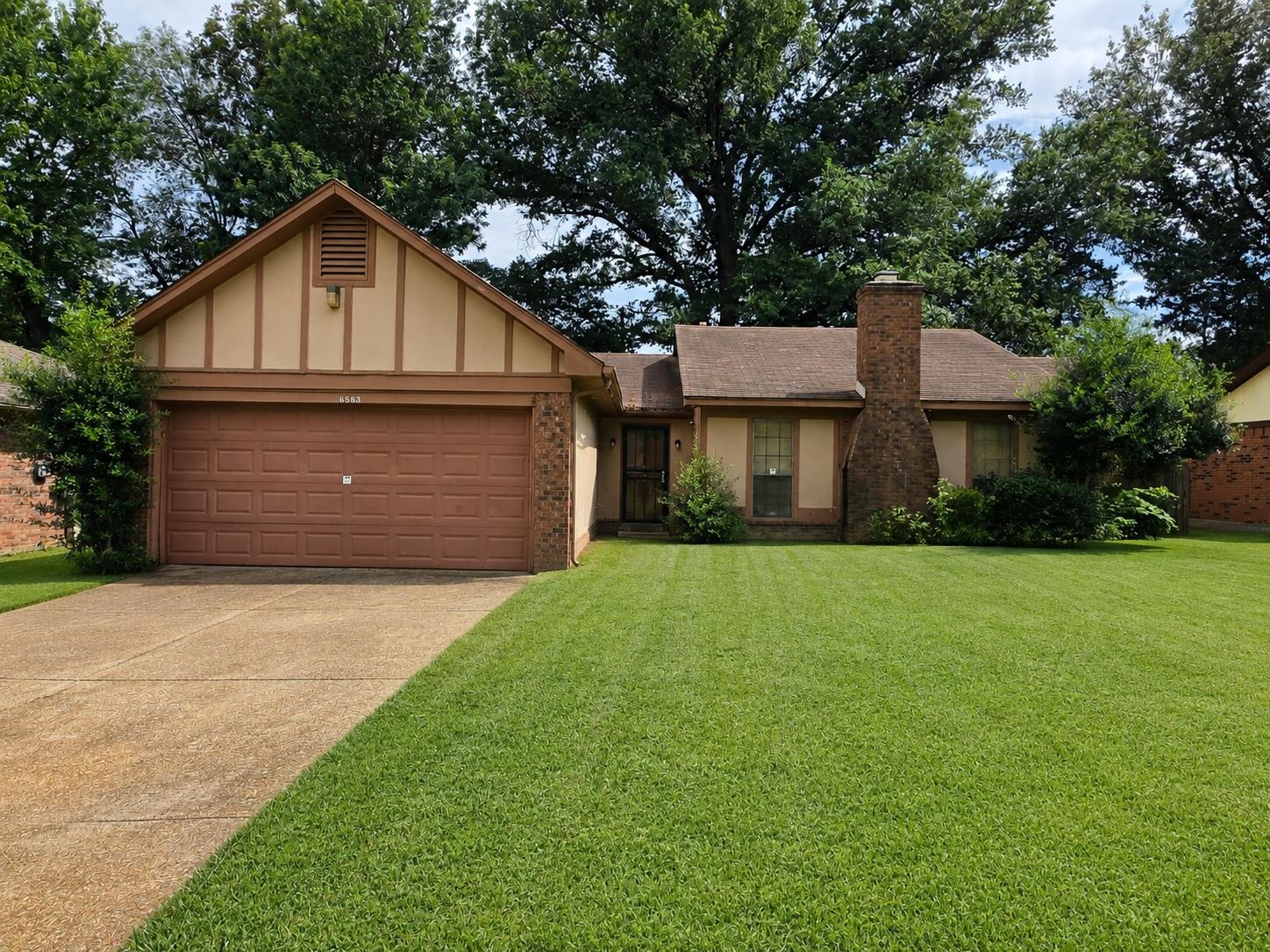 6593 Beaverlodge Dr — photo